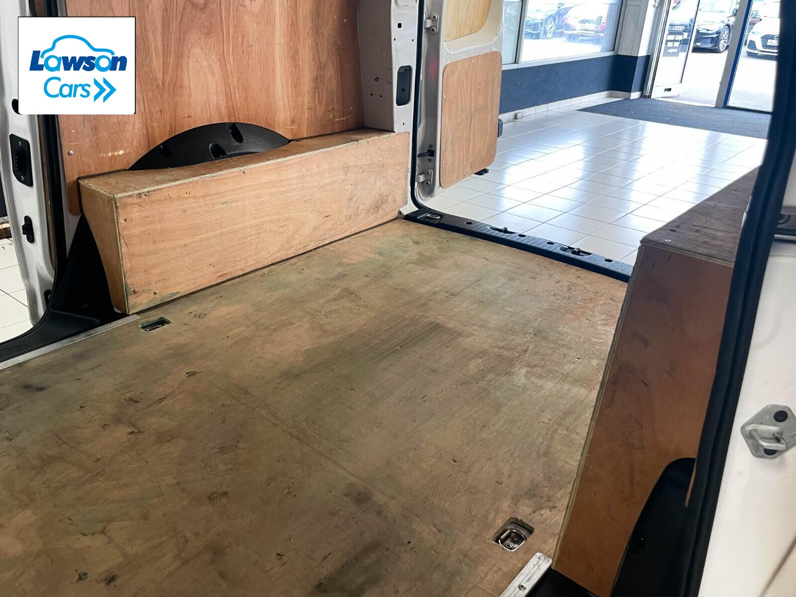 Volkswagen Caddy Maxi 2.0 TDI 102PS Commerce Van