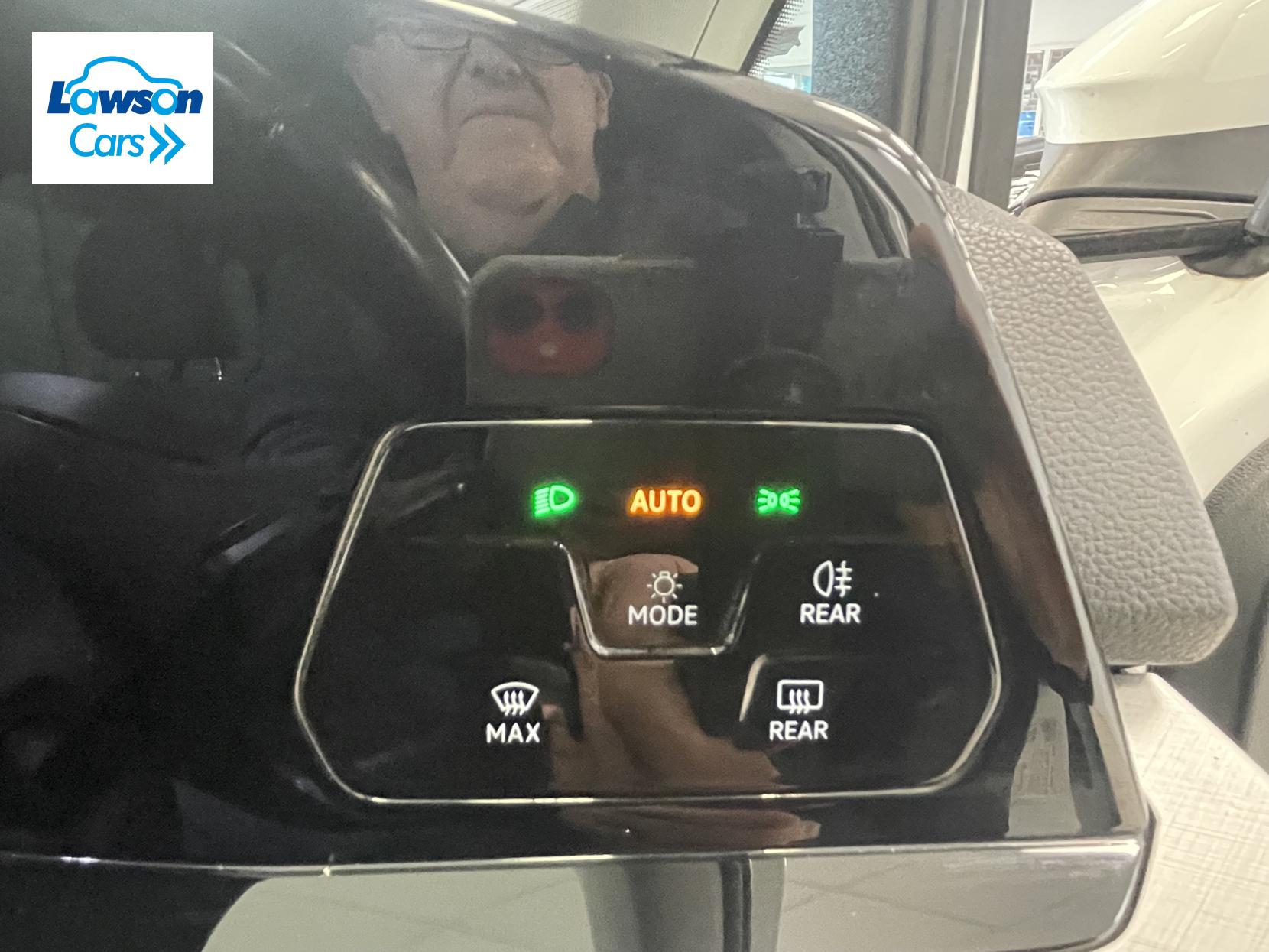 Volkswagen Golf 2.0 TDI Life Hatchback 5dr Diesel Manual Euro 6 (s/s) (115 ps)