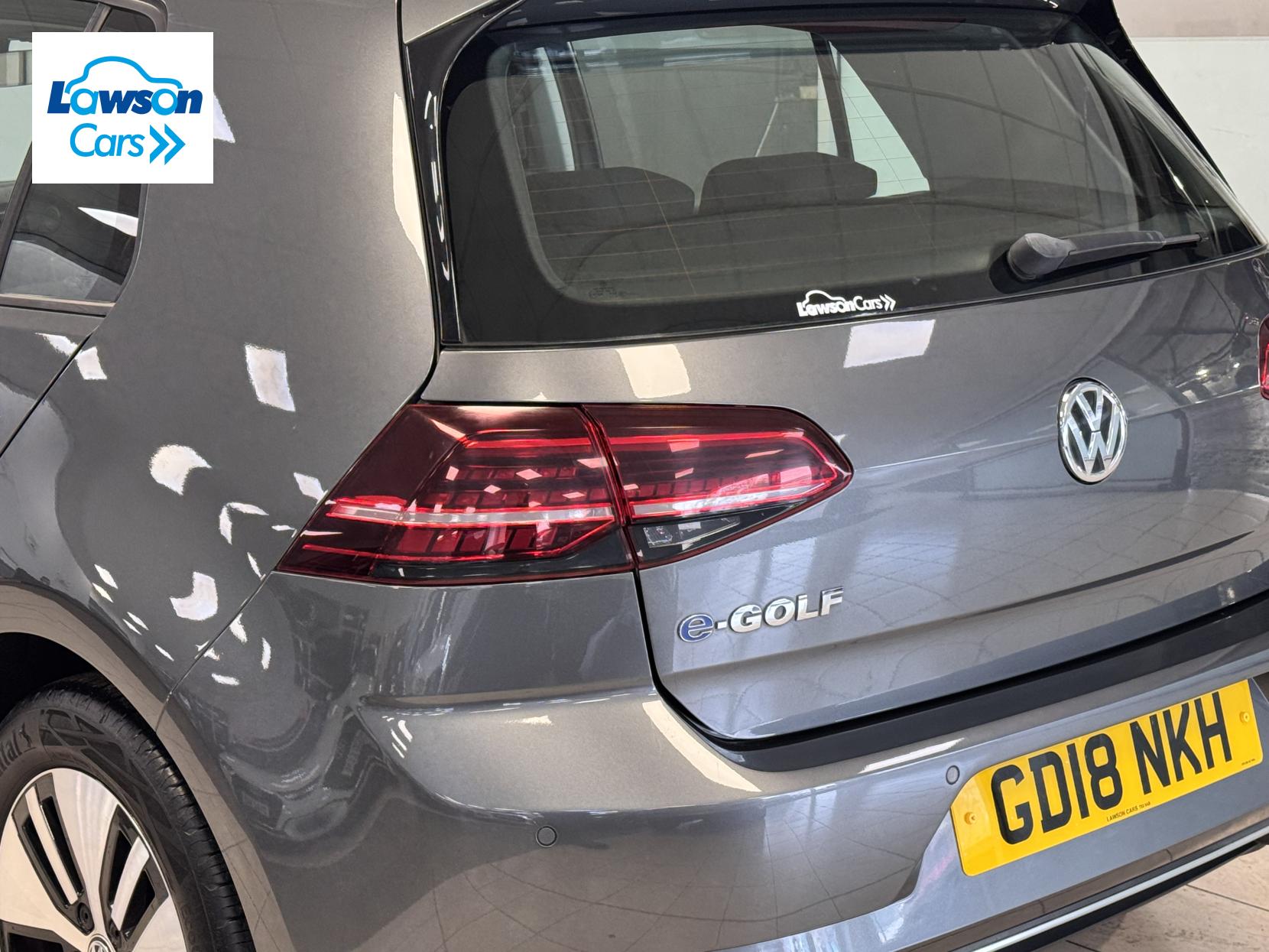 Volkswagen e-Golf 35.8kWh e-Golf Hatchback 5dr Electric Auto (136 ps)