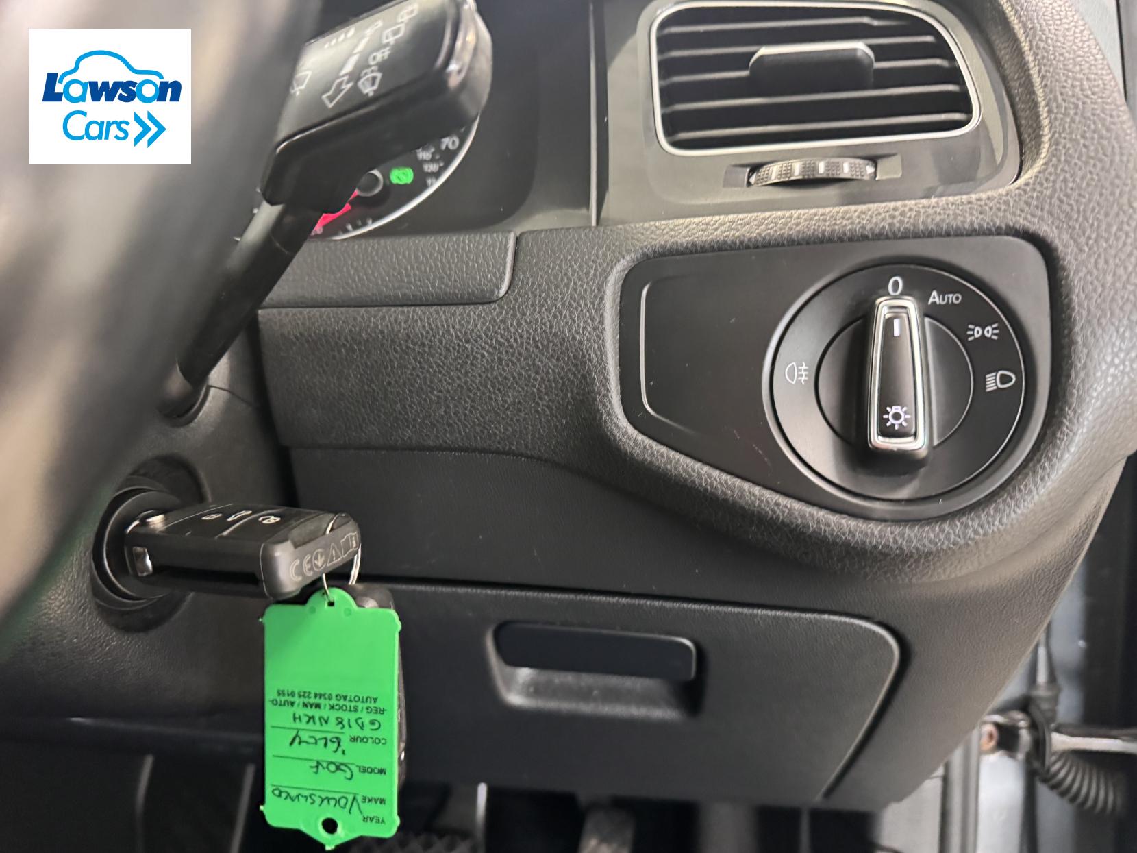 Volkswagen e-Golf 35.8kWh e-Golf Hatchback 5dr Electric Auto (136 ps)