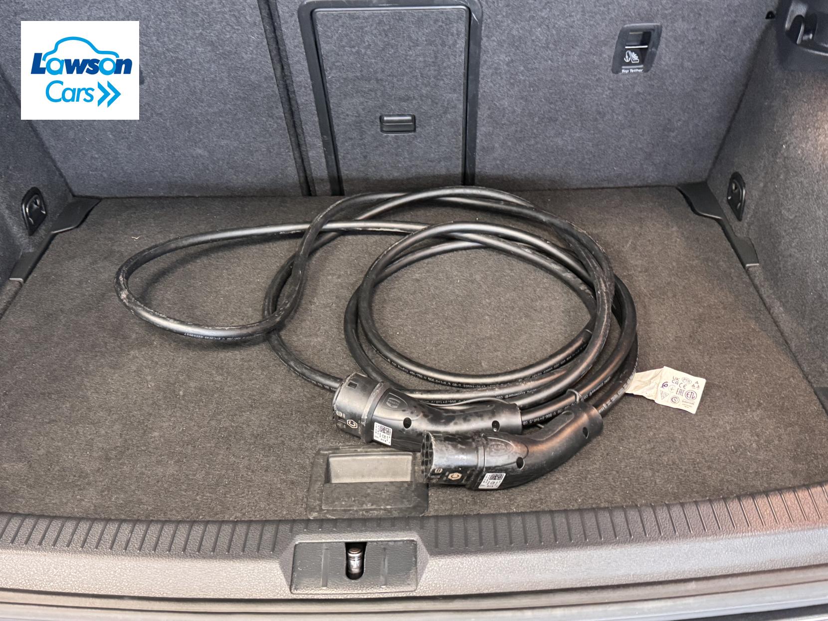 Volkswagen e-Golf 35.8kWh e-Golf Hatchback 5dr Electric Auto (136 ps)