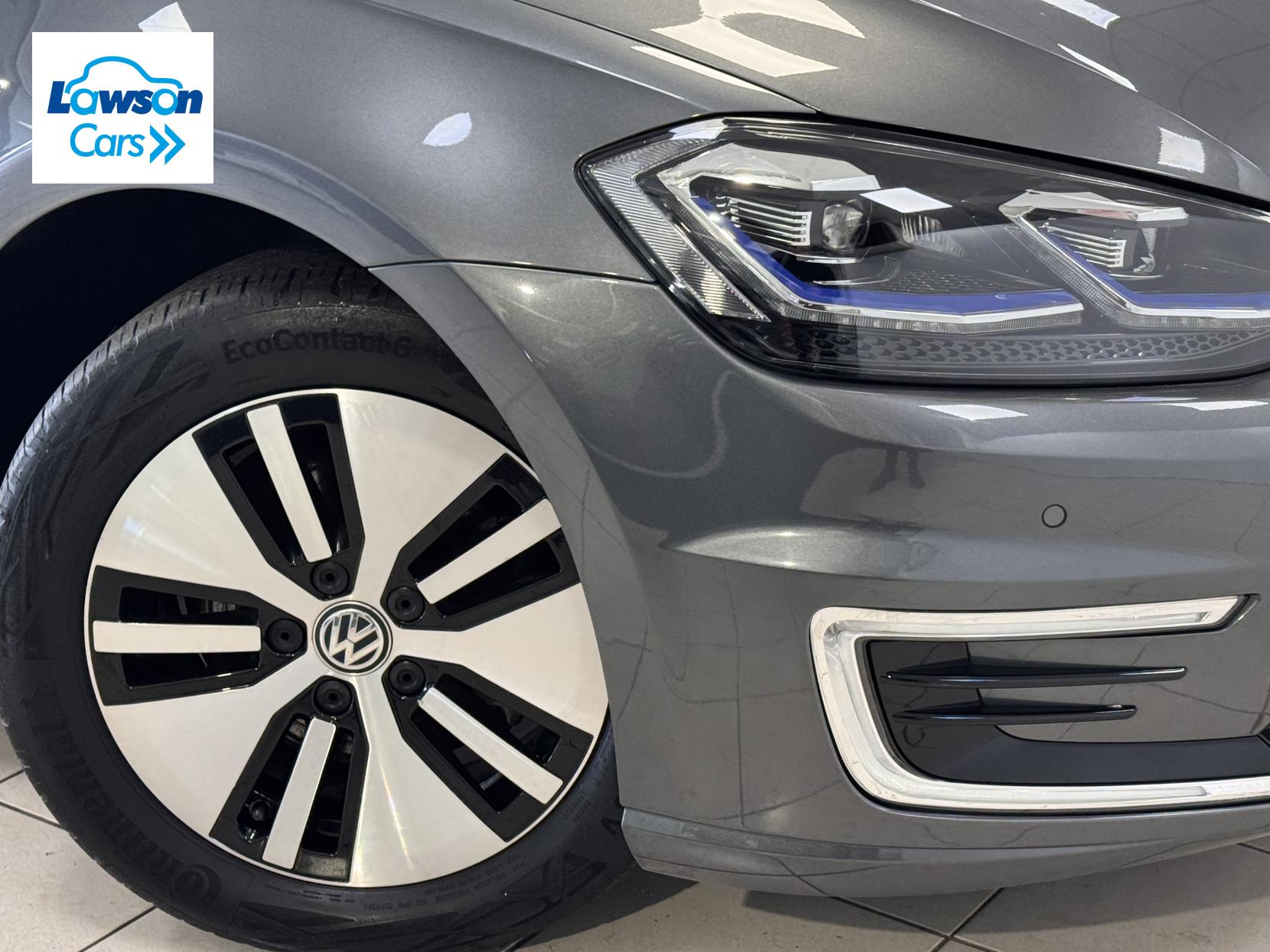 Volkswagen e-Golf 35.8kWh e-Golf Hatchback 5dr Electric Auto (136 ps)