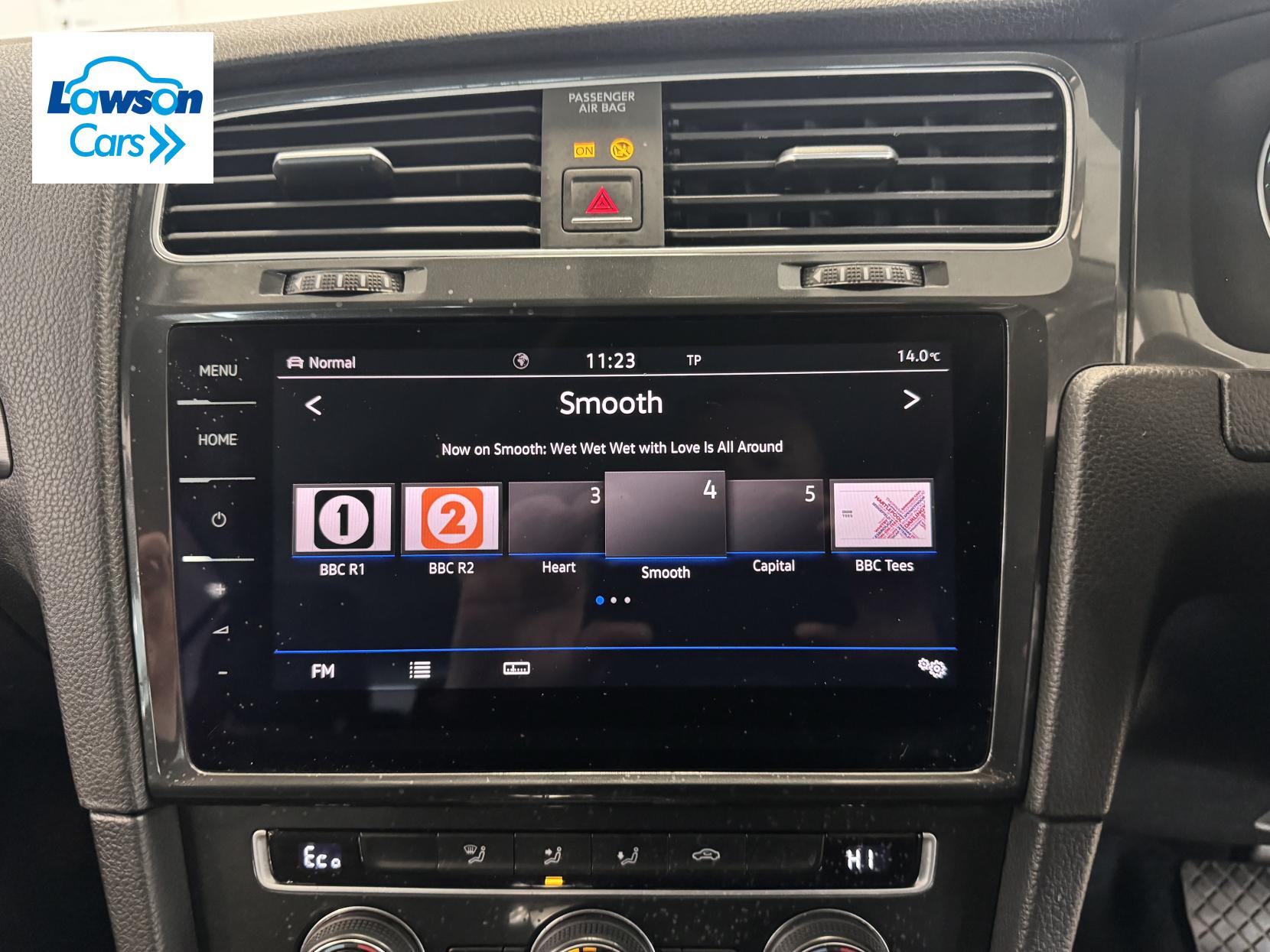 Volkswagen e-Golf 35.8kWh e-Golf Hatchback 5dr Electric Auto (136 ps)