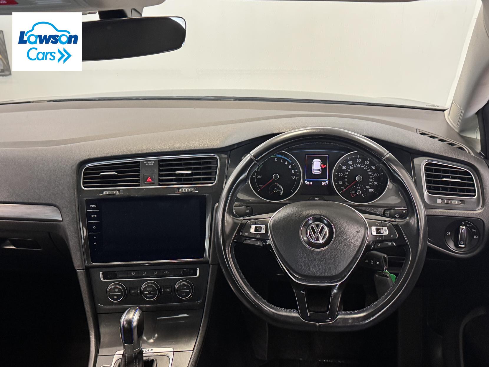 Volkswagen e-Golf 35.8kWh e-Golf Hatchback 5dr Electric Auto (136 ps)