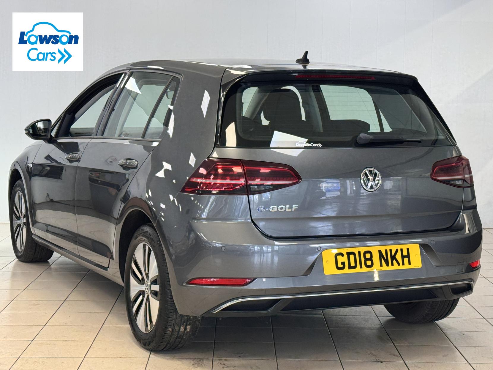 Volkswagen e-Golf 35.8kWh e-Golf Hatchback 5dr Electric Auto (136 ps)