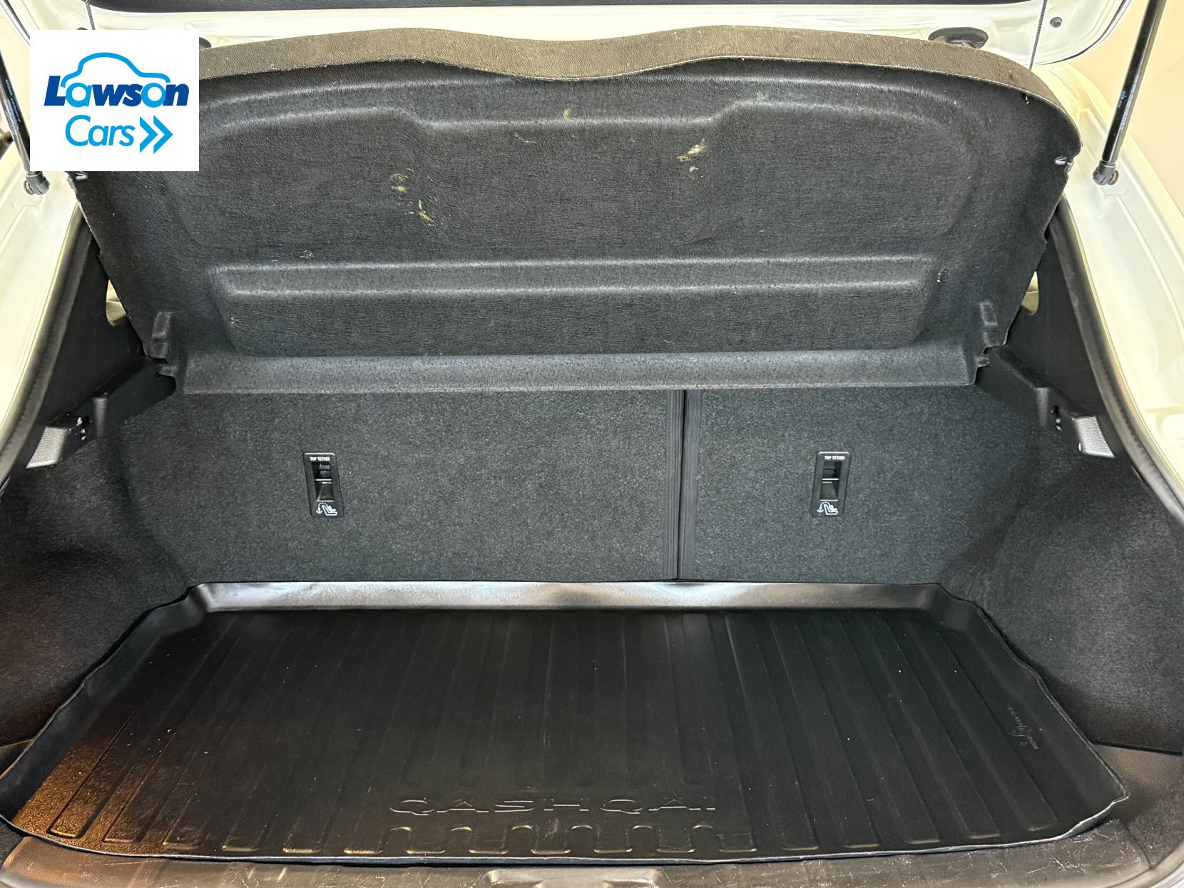 Nissan Qashqai 1.5 dCi Acenta Premium SUV 5dr Diesel Manual Euro 6 (s/s) (115 ps)