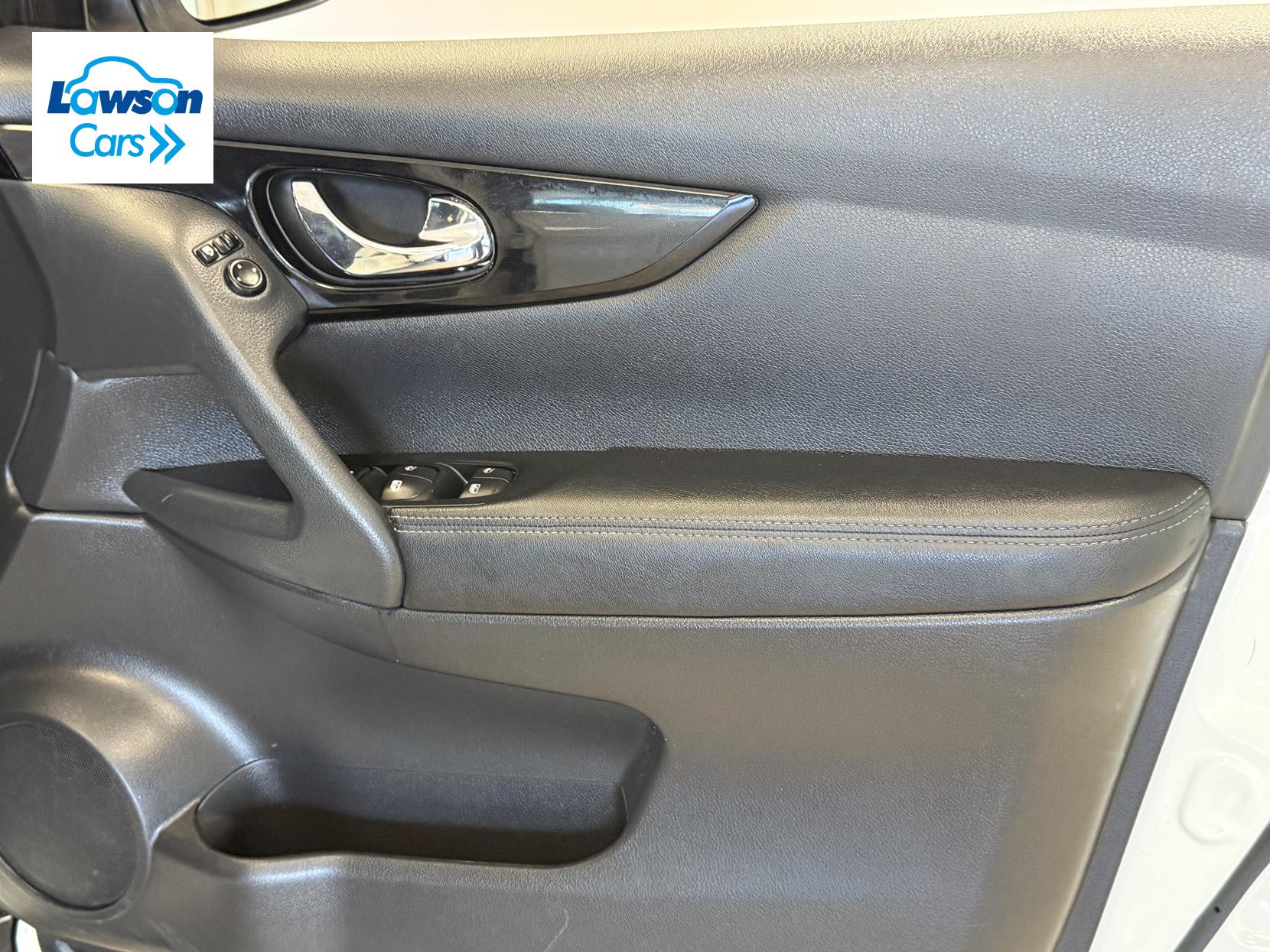 Nissan Qashqai 1.5 dCi Acenta Premium SUV 5dr Diesel Manual Euro 6 (s/s) (115 ps)