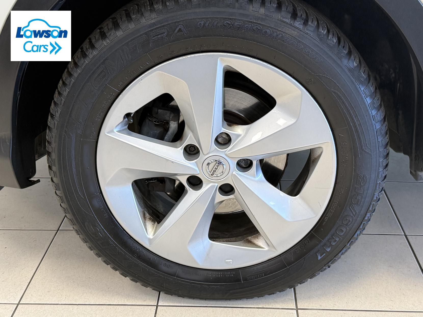 Nissan Qashqai 1.5 dCi Acenta Premium SUV 5dr Diesel Manual Euro 6 (s/s) (115 ps)