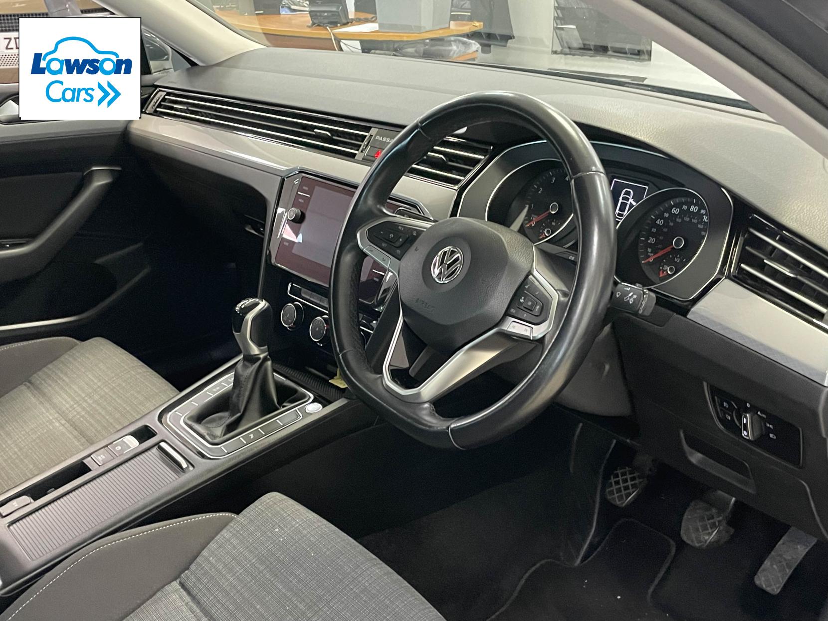 Volkswagen Passat 1.5 TSI EVO SE Nav Saloon 4dr Petrol Manual Euro 6 (s/s) (150 ps)