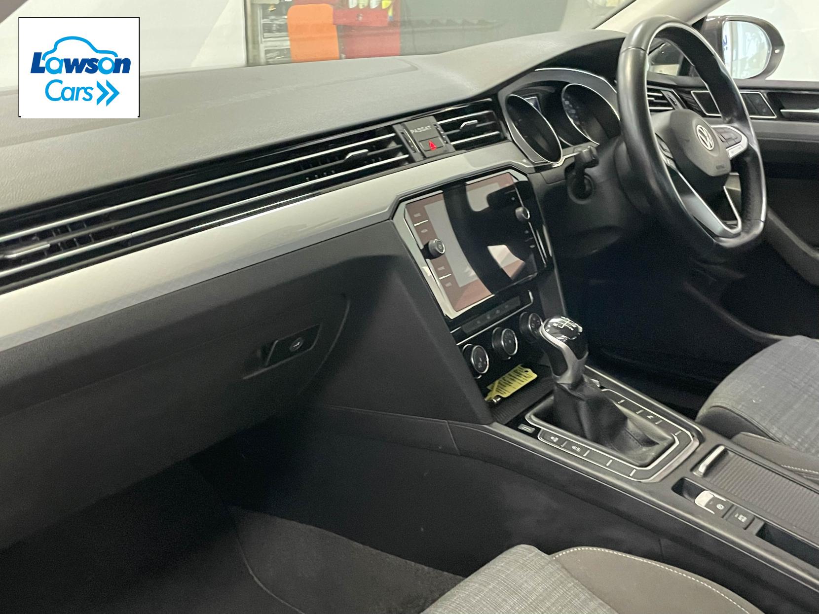 Volkswagen Passat 1.5 TSI EVO SE Nav Saloon 4dr Petrol Manual Euro 6 (s/s) (150 ps)