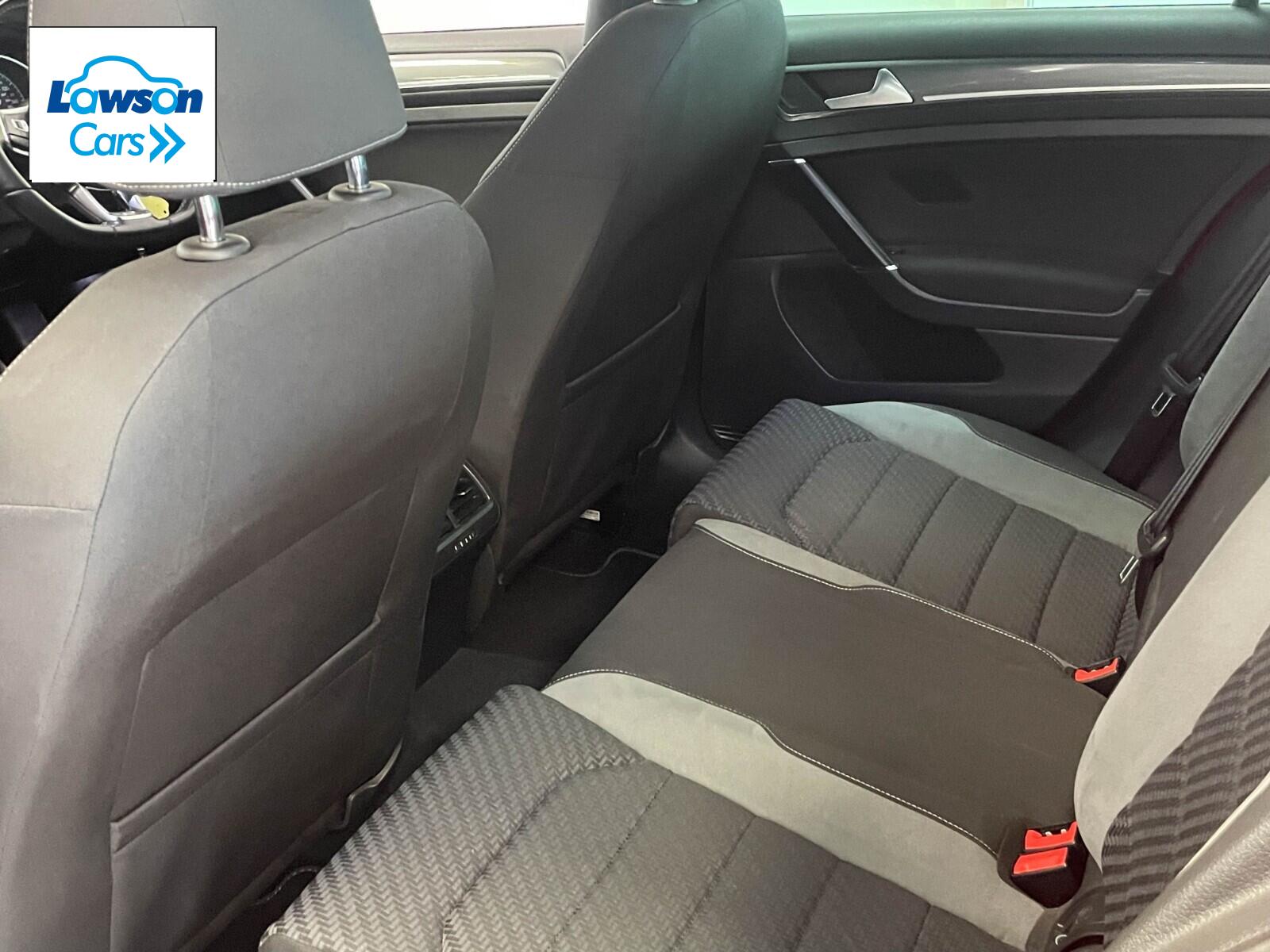 Volkswagen Golf 1.5 TSI EVO 150 R-Line 5dr