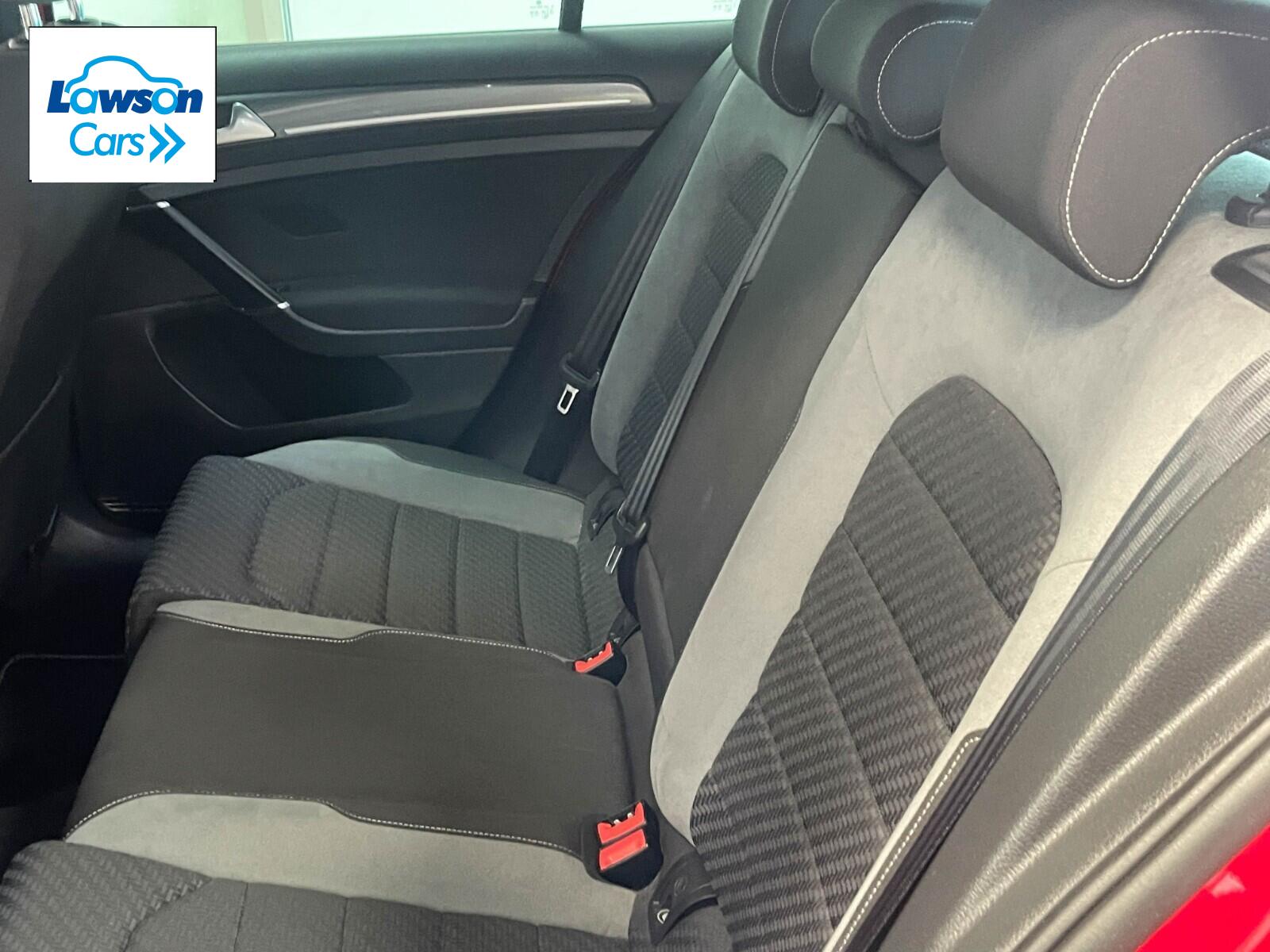 Volkswagen Golf 1.5 TSI EVO 150 R-Line 5dr