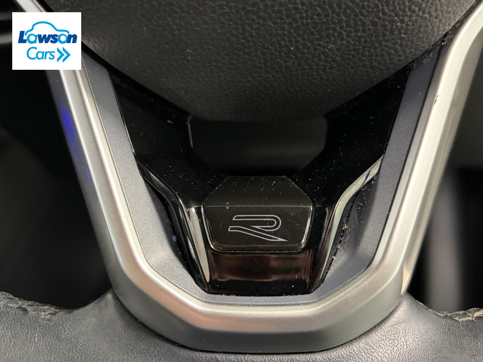 Volkswagen Golf 2.0 TDI R-Line Hatchback 5dr Diesel DSG Euro 6 (s/s) (150 ps)