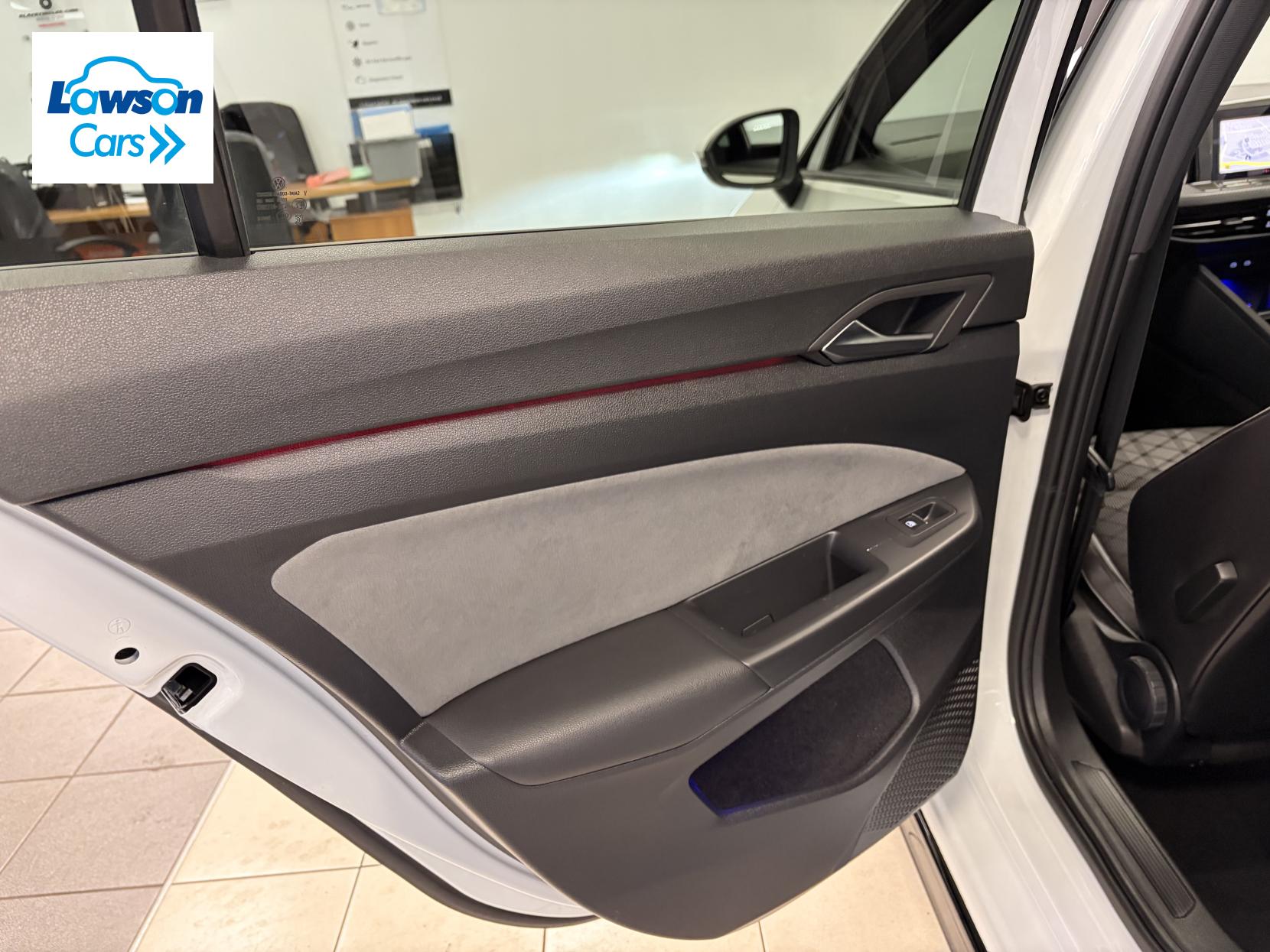 Volkswagen Golf 2.0 TDI R-Line Hatchback 5dr Diesel DSG Euro 6 (s/s) (150 ps)