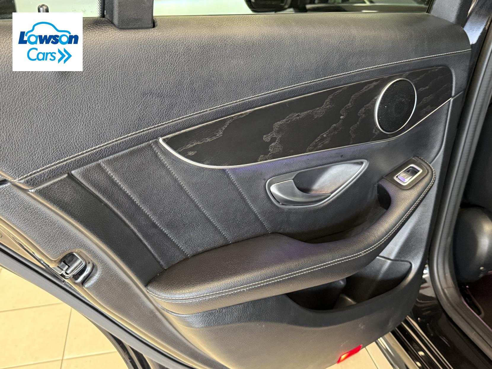 Mercedes-Benz C Class 2.0 C220d AMG Line (Premium) Saloon 4dr Diesel G-Tronic+ Euro 6 (s/s) (194 ps)