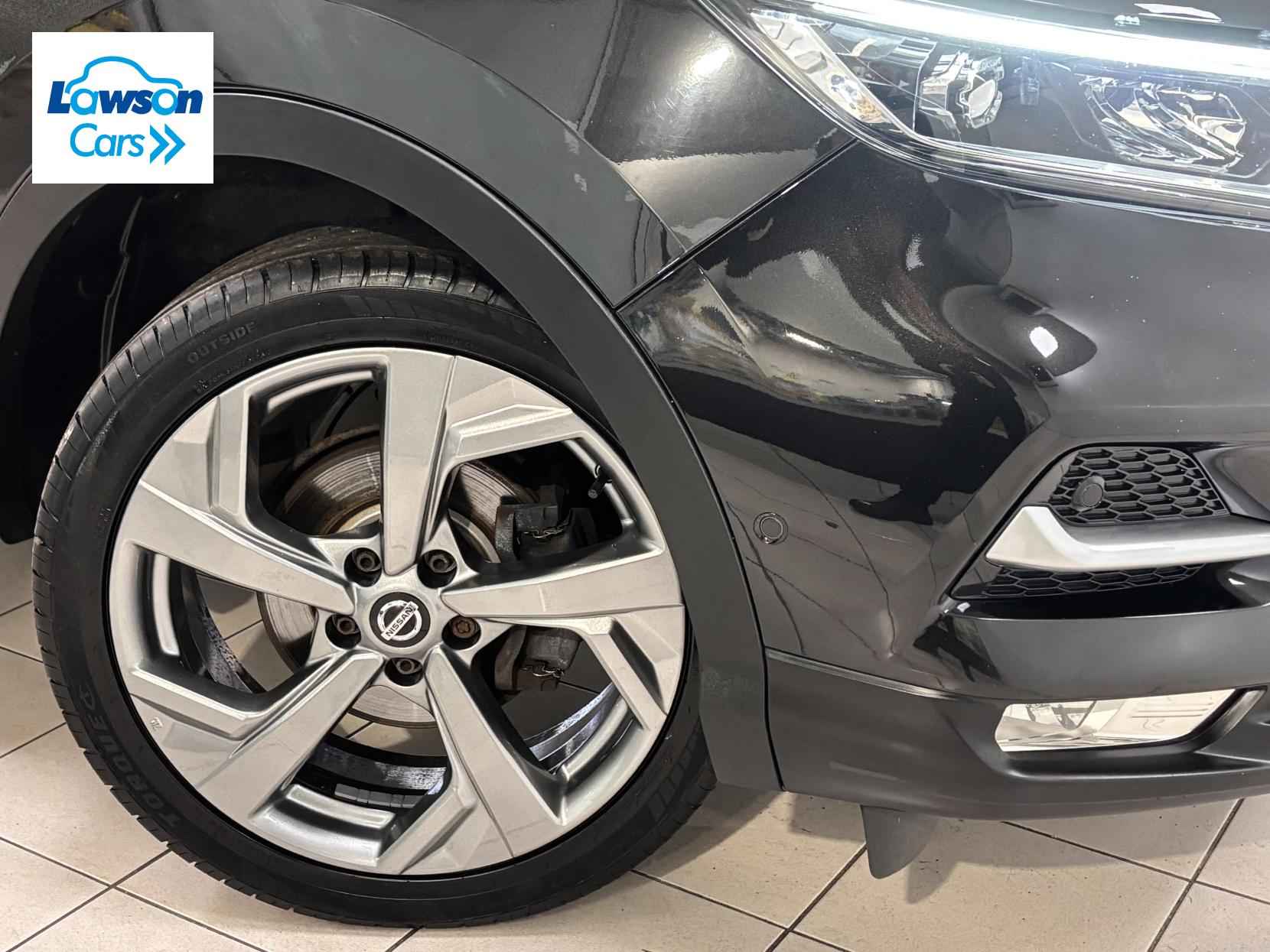 Nissan Qashqai 1.3 DIG-T Tekna SUV 5dr Petrol Manual Euro 6 (s/s) (140 ps)