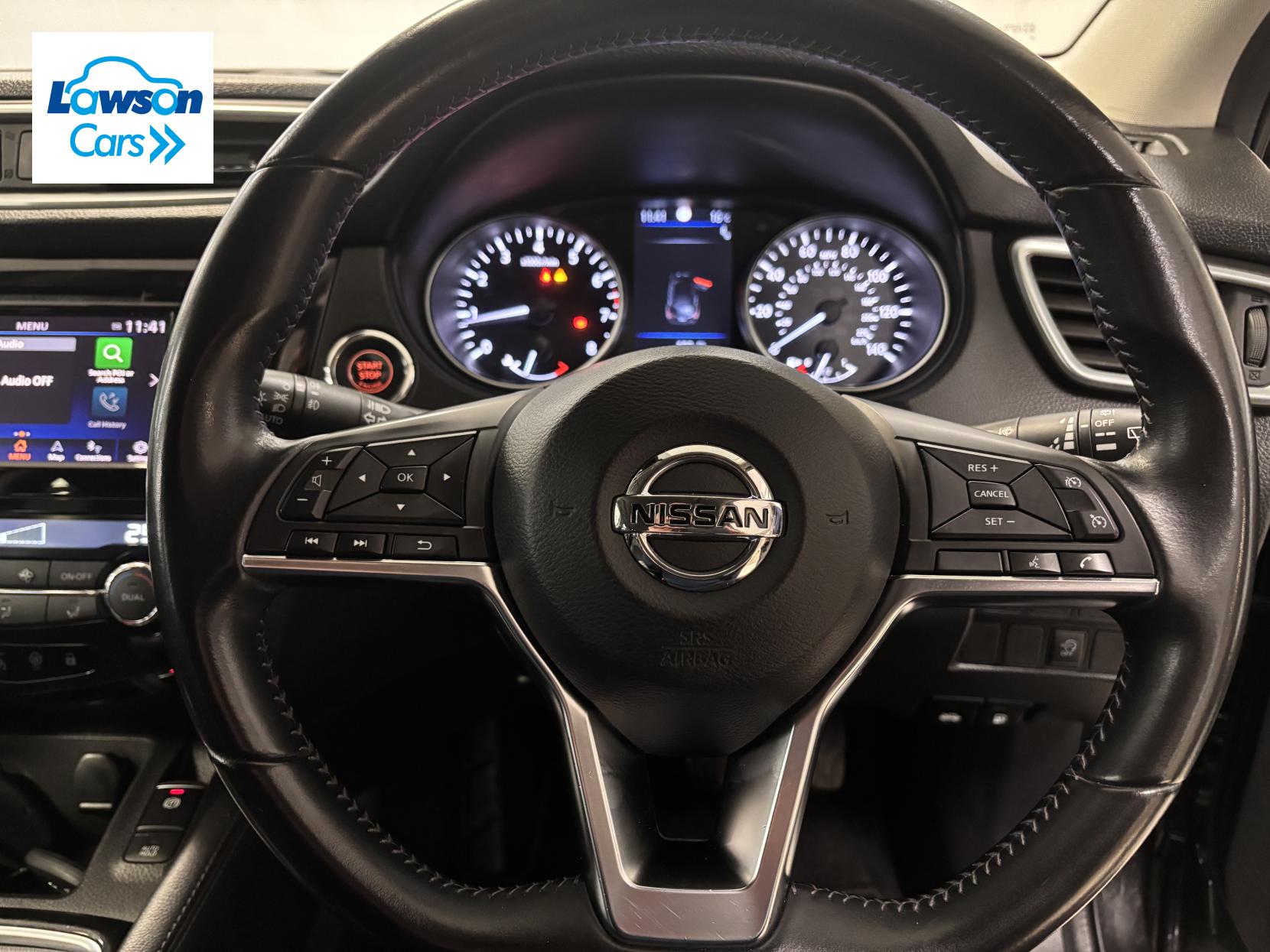 Nissan Qashqai 1.3 DIG-T Tekna SUV 5dr Petrol Manual Euro 6 (s/s) (140 ps)