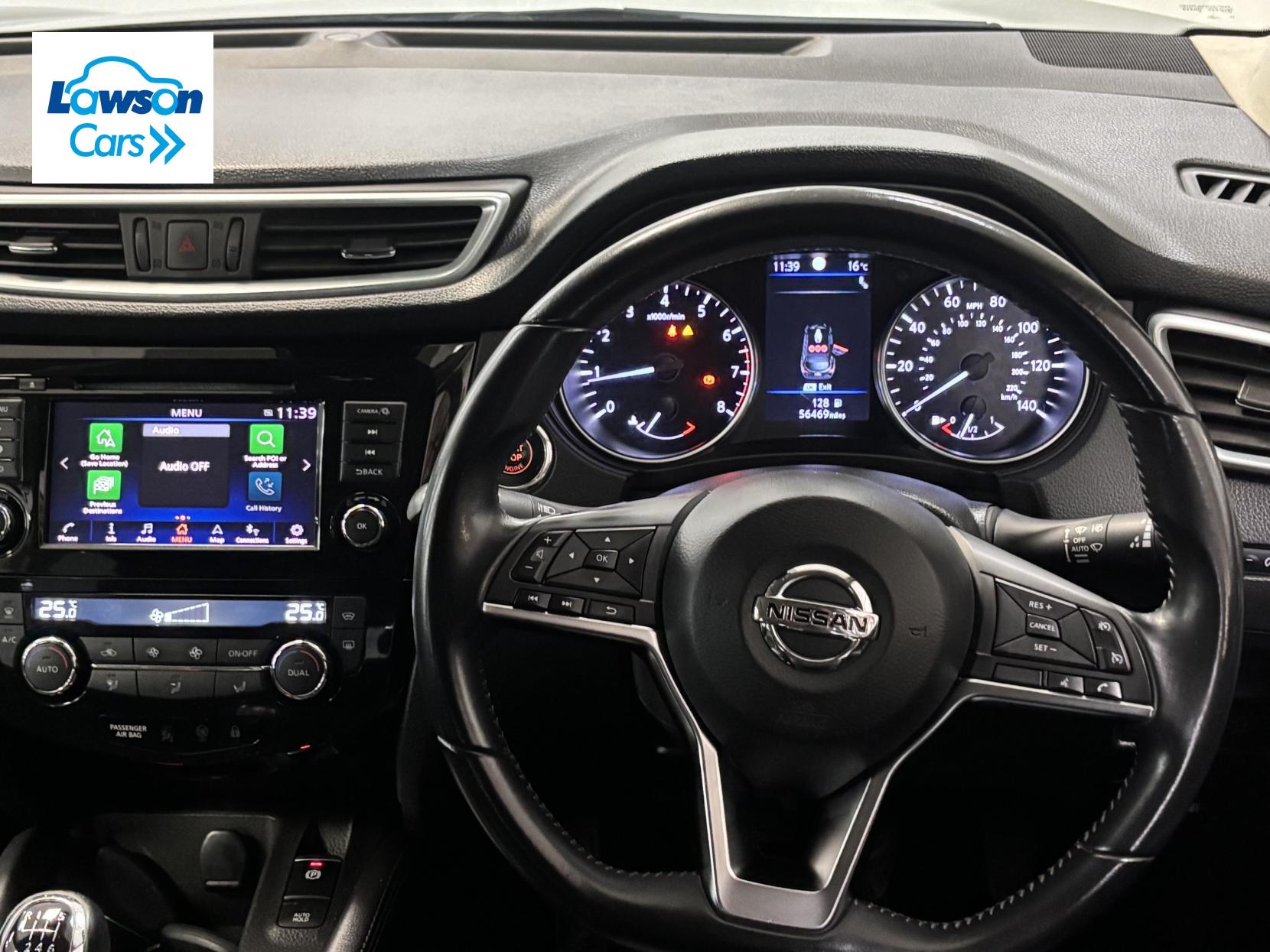 Nissan Qashqai 1.3 DIG-T Tekna SUV 5dr Petrol Manual Euro 6 (s/s) (140 ps)