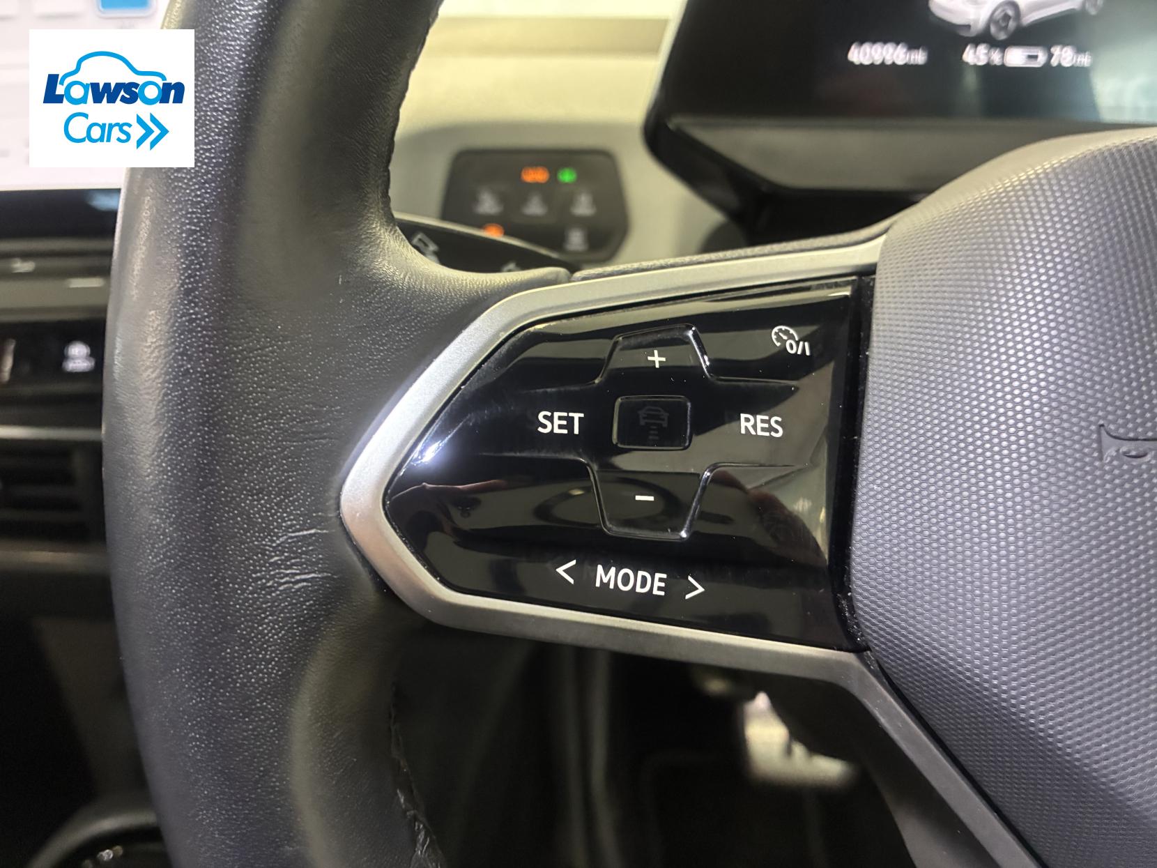 Volkswagen ID.3 Pro 58kWh Family Hatchback 5dr Electric Auto (145 ps)