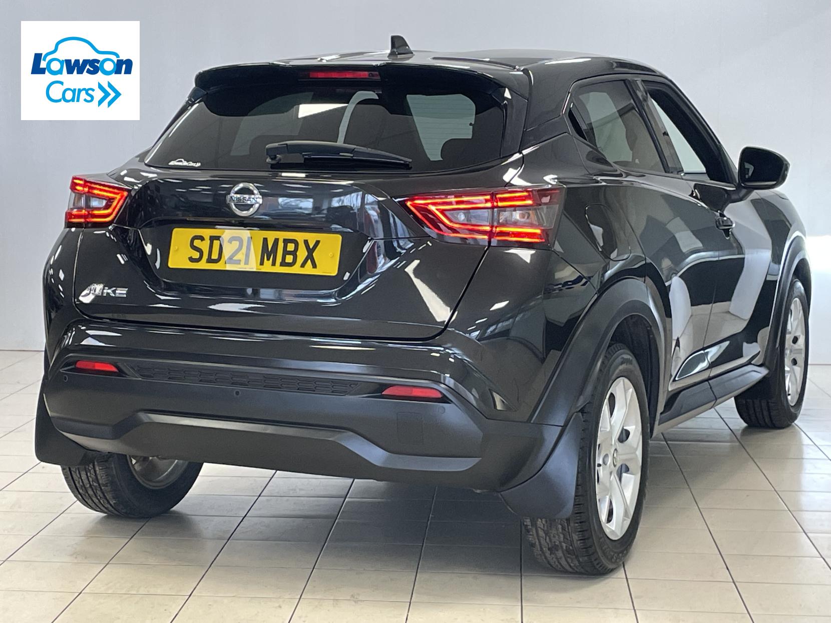 Nissan Juke 1.0 DIG-T N-Connecta SUV 5dr Petrol Manual Euro 6 (s/s) (114 ps)