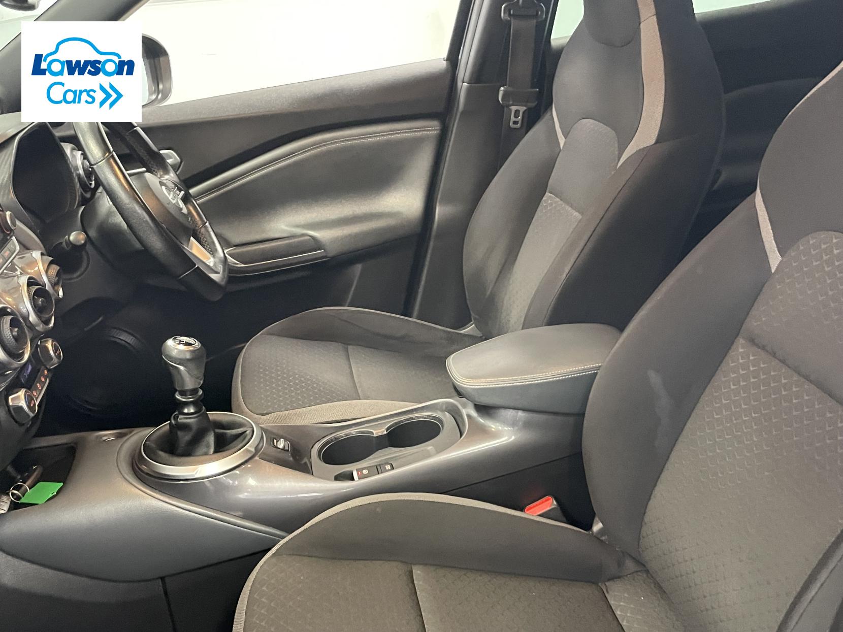 Nissan Juke 1.0 DIG-T N-Connecta SUV 5dr Petrol Manual Euro 6 (s/s) (114 ps)