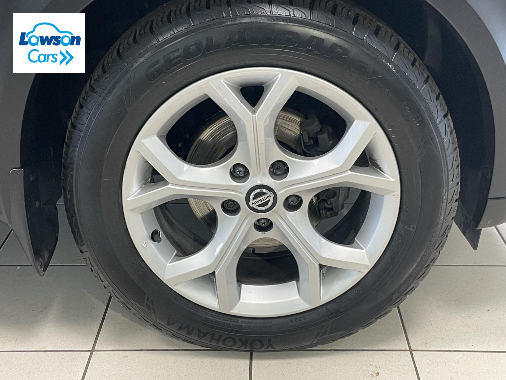 Nissan Juke 1.0 DIG-T N-Connecta SUV 5dr Petrol Manual Euro 6 (s/s) (114 ps)