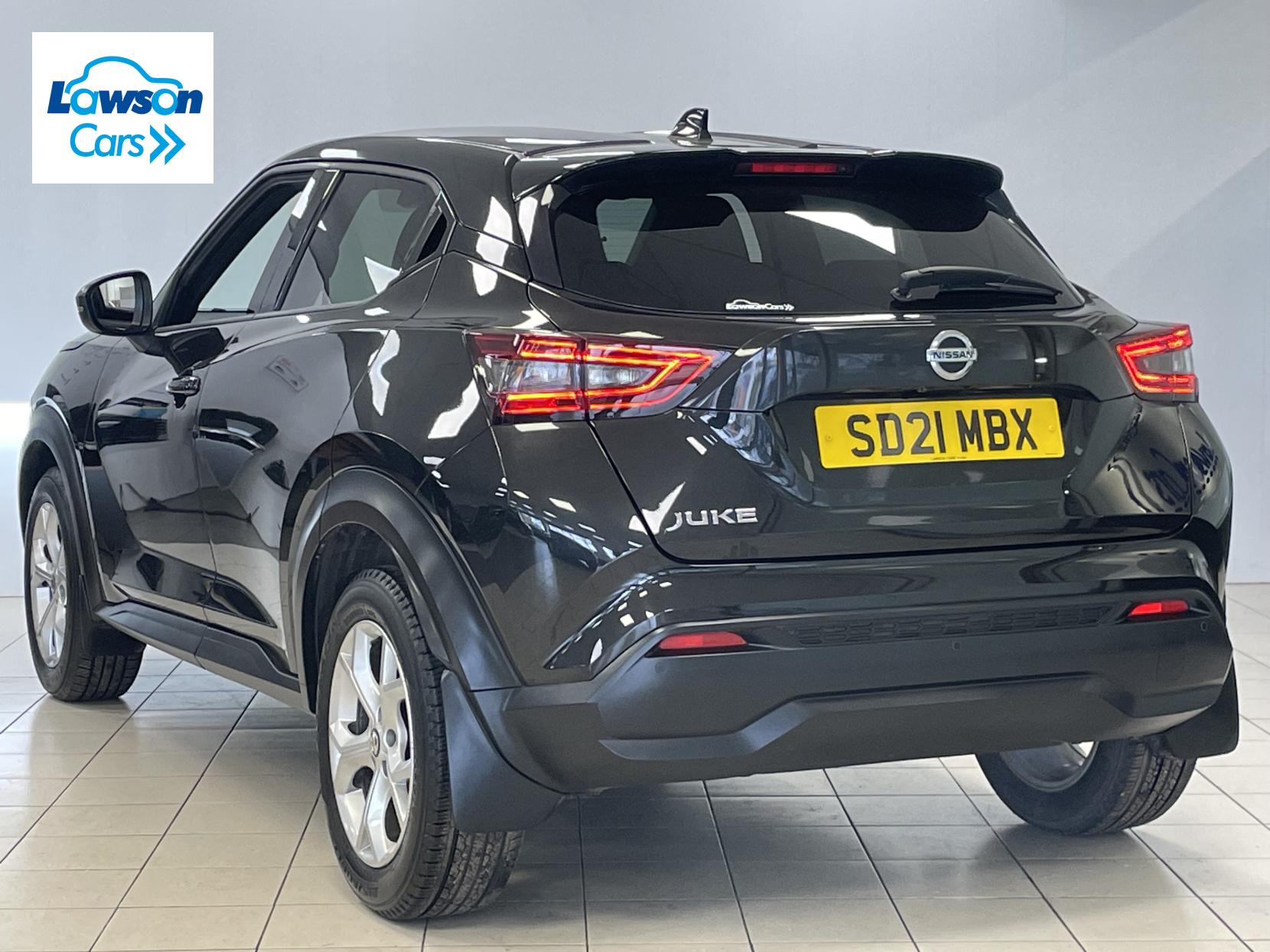 Nissan Juke 1.0 DIG-T N-Connecta SUV 5dr Petrol Manual Euro 6 (s/s) (114 ps)