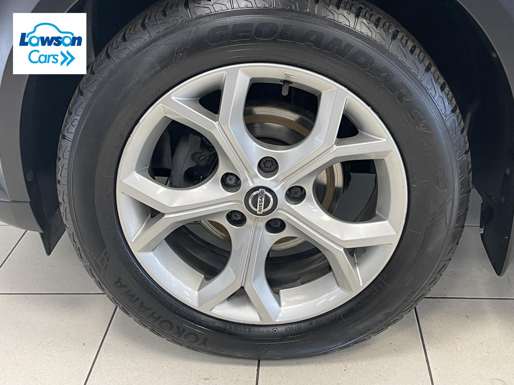 Nissan Juke 1.0 DIG-T N-Connecta SUV 5dr Petrol Manual Euro 6 (s/s) (114 ps)