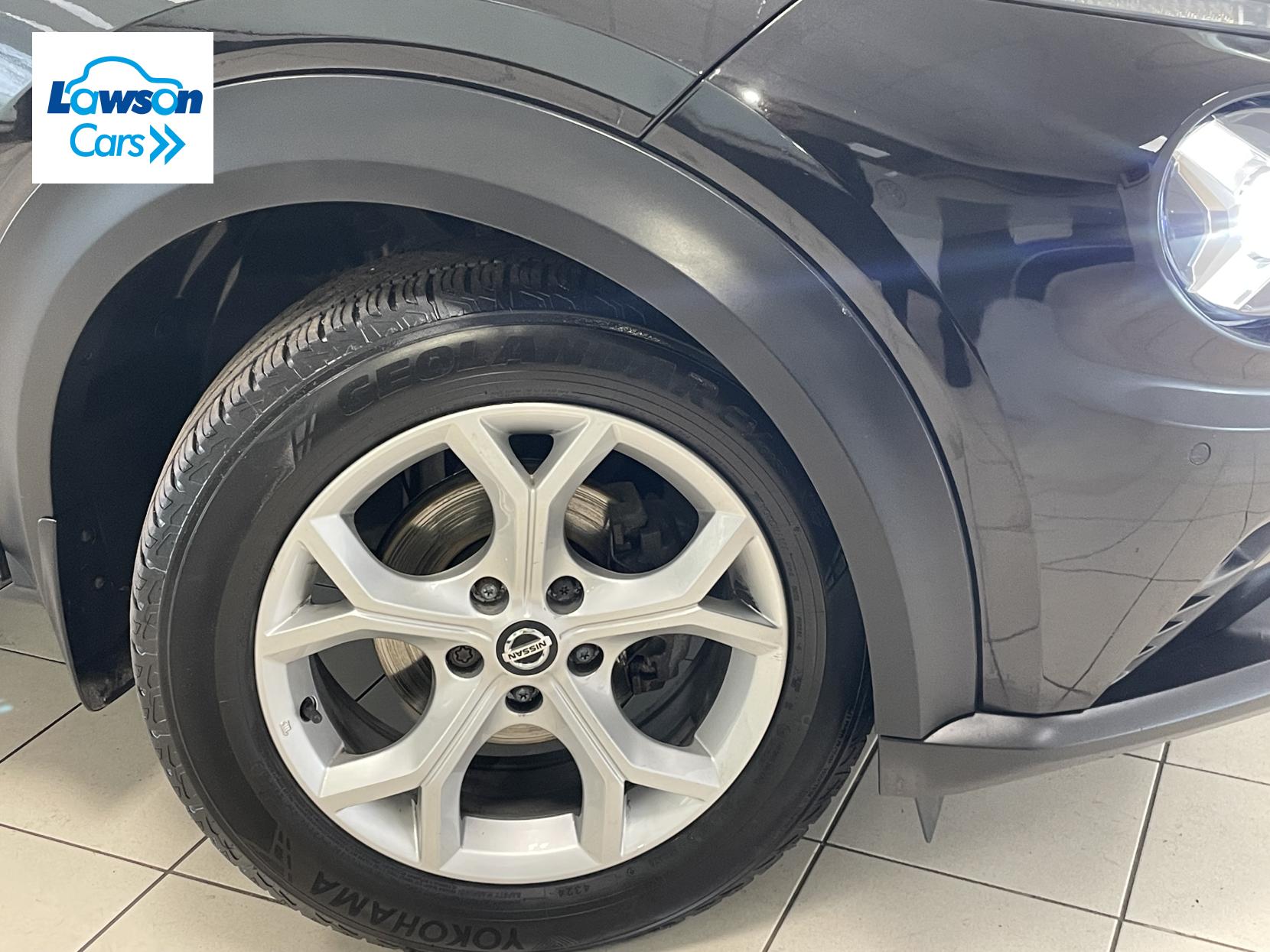 Nissan Juke 1.0 DIG-T N-Connecta SUV 5dr Petrol Manual Euro 6 (s/s) (114 ps)