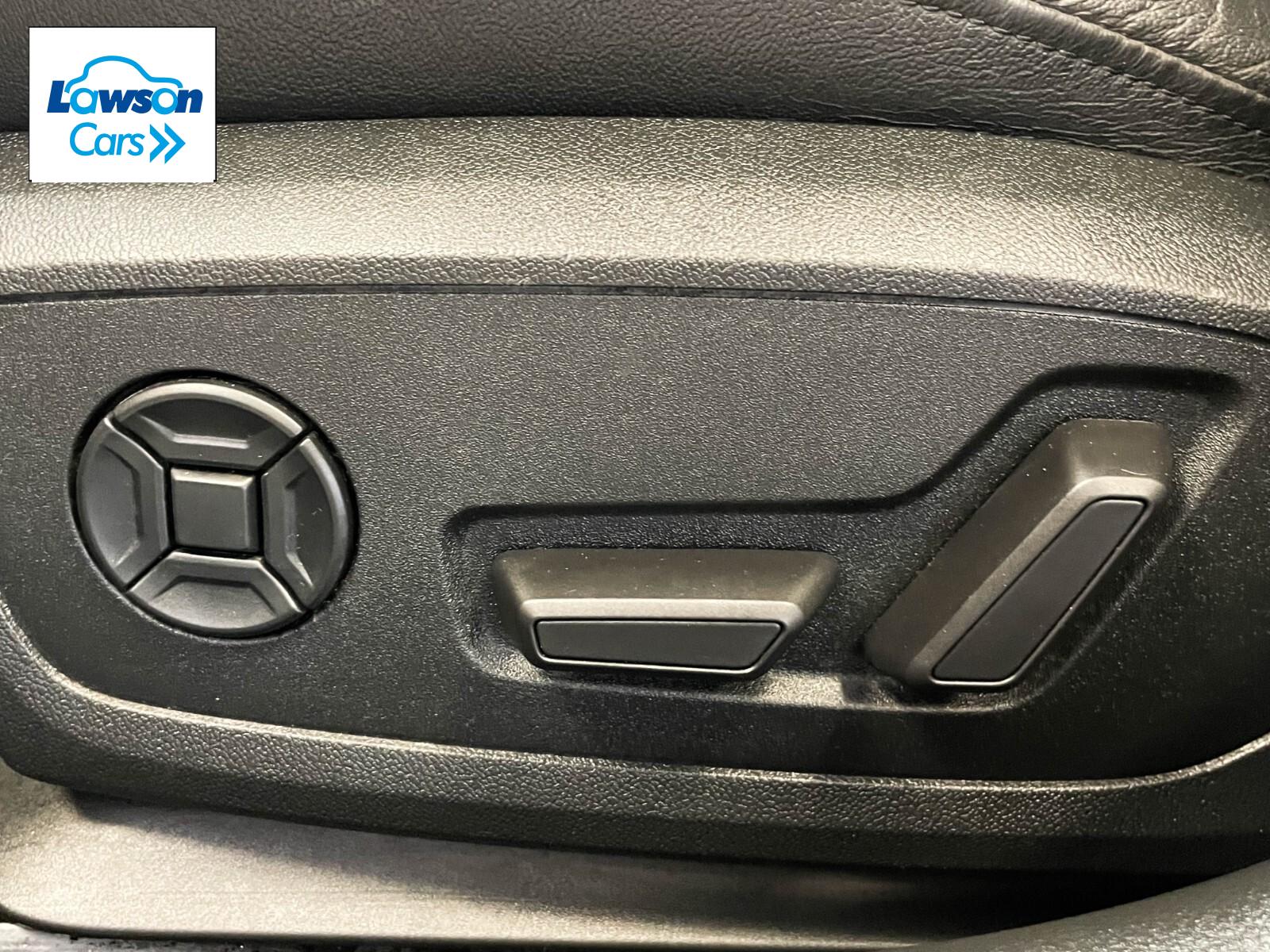 Audi A6 Saloon 2.0 TDI 40 Black Edition Saloon 4dr Diesel S Tronic quattro Euro 6 (s/s) (204 ps)