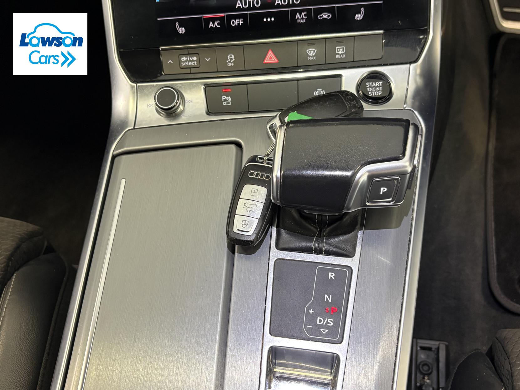 Audi A6 Saloon 2.0 TDI 40 Black Edition Saloon 4dr Diesel S Tronic quattro Euro 6 (s/s) (204 ps)