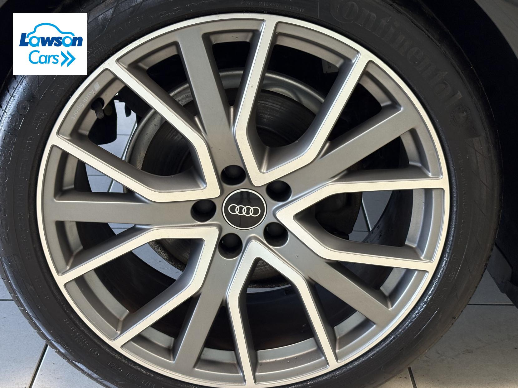 Audi A6 Saloon 2.0 TDI 40 Black Edition Saloon 4dr Diesel S Tronic quattro Euro 6 (s/s) (204 ps)