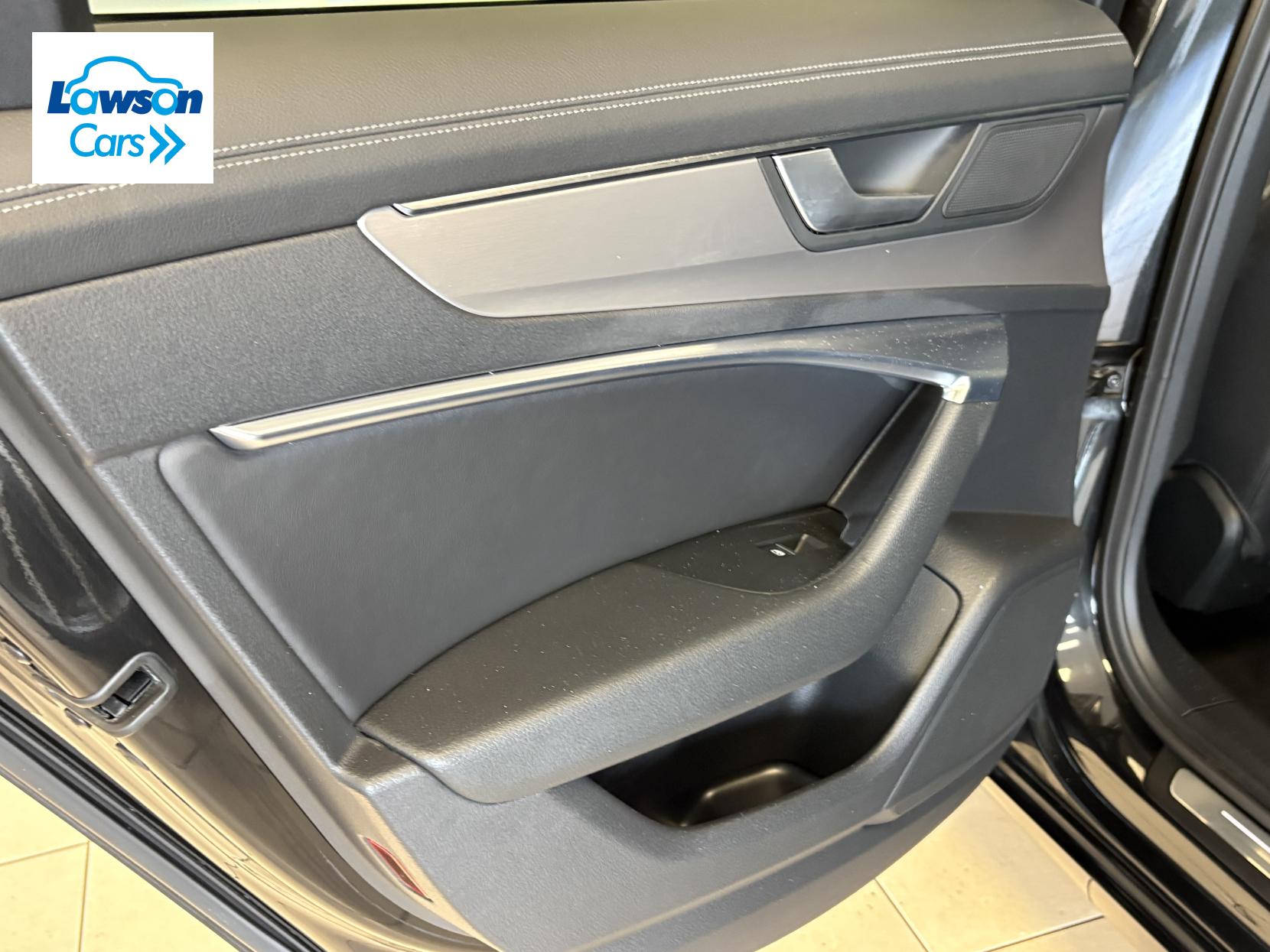 Audi A6 Saloon 2.0 TDI 40 Black Edition Saloon 4dr Diesel S Tronic quattro Euro 6 (s/s) (204 ps)