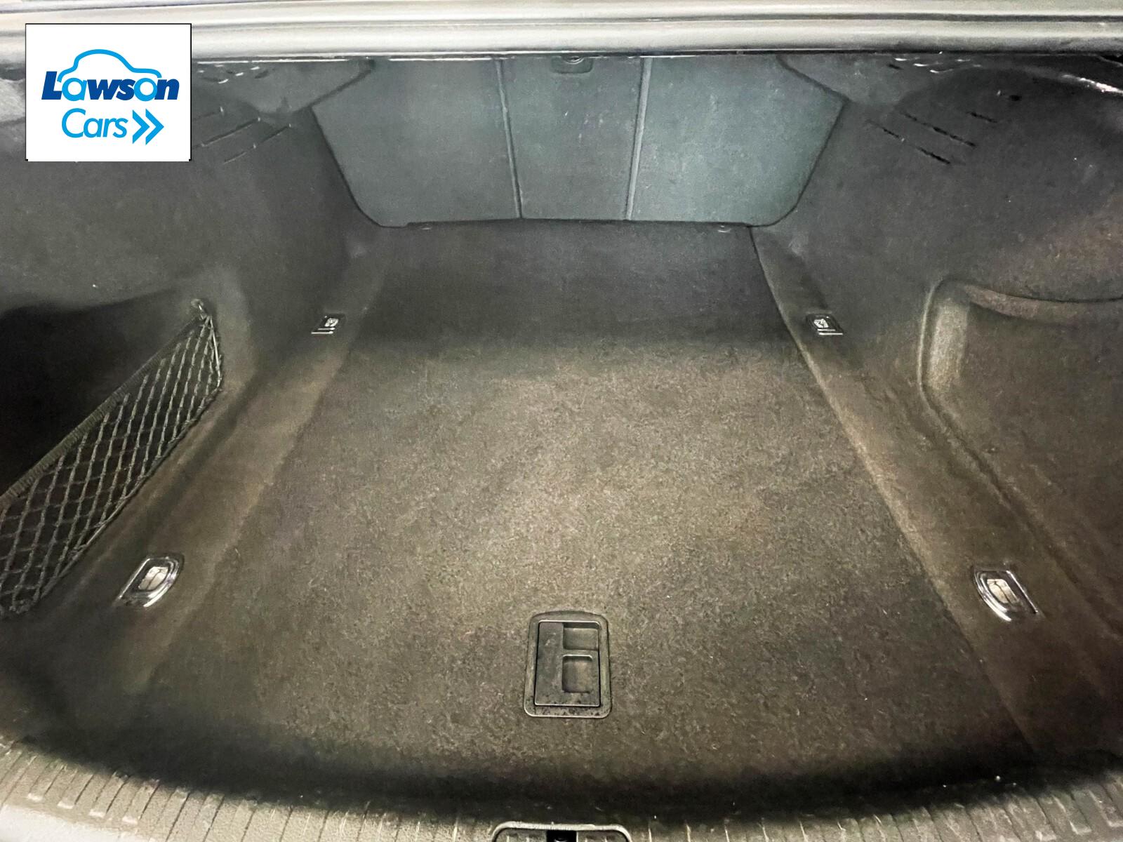 Audi A6 Saloon 2.0 TDI 40 Black Edition Saloon 4dr Diesel S Tronic quattro Euro 6 (s/s) (204 ps)