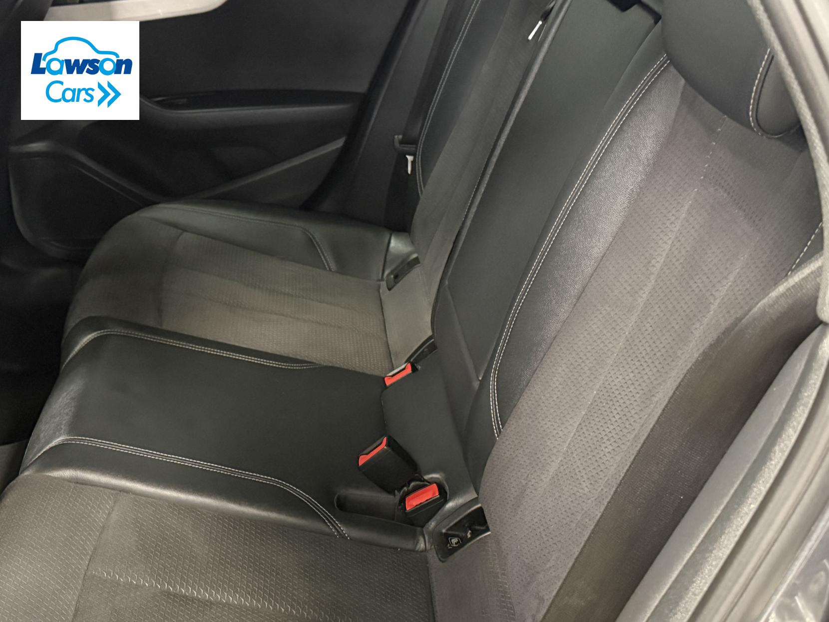 Audi A4 Avant 2.0 TFSI 35 S line Estate 5dr Petrol S Tronic Euro 6 (s/s) (150 ps)