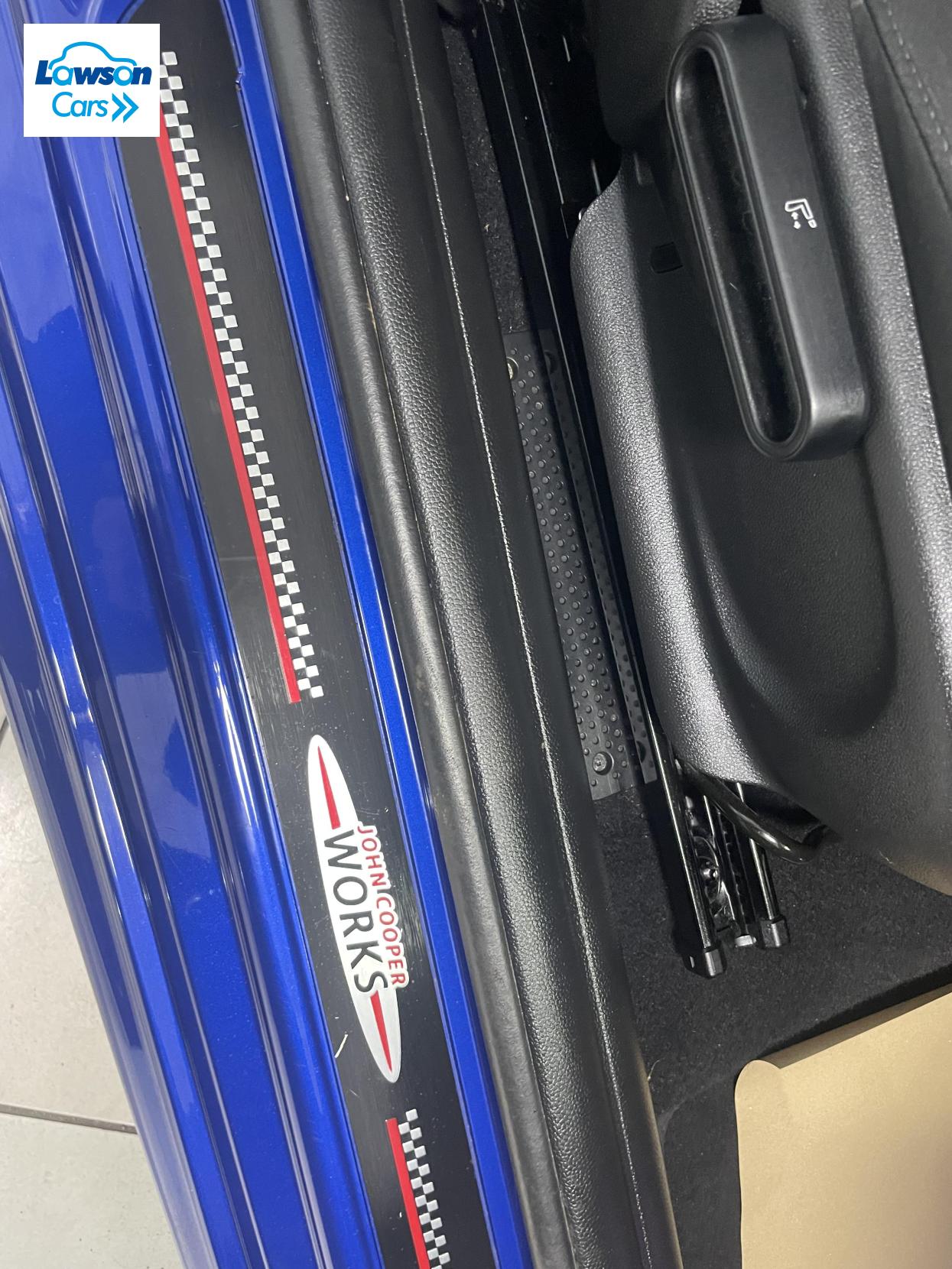 MINI Hatch 1.5 Cooper Sport Hatchback 3dr Petrol Manual Euro 6 (s/s) (136 ps)