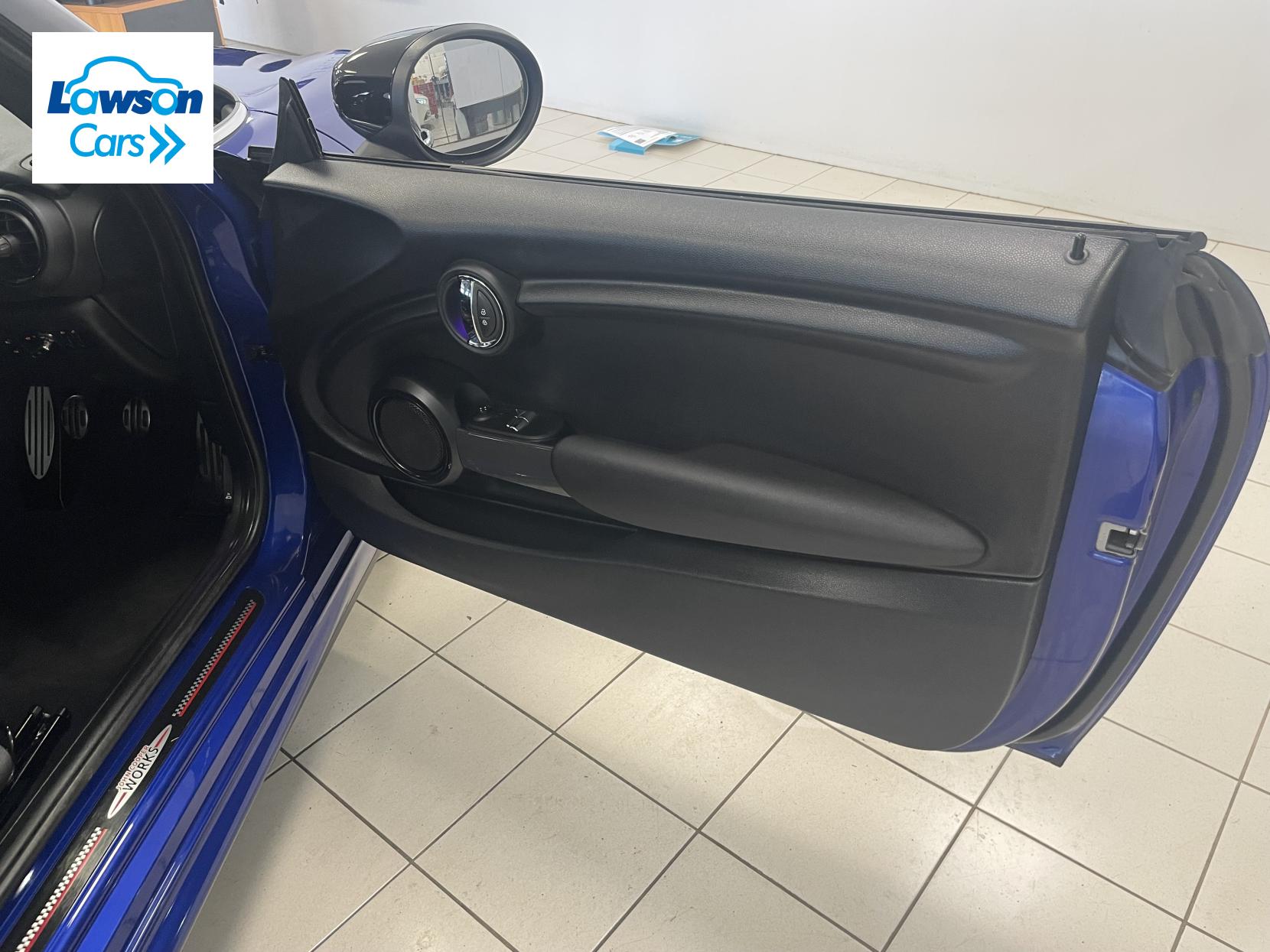 MINI Hatch 1.5 Cooper Sport Hatchback 3dr Petrol Manual Euro 6 (s/s) (136 ps)