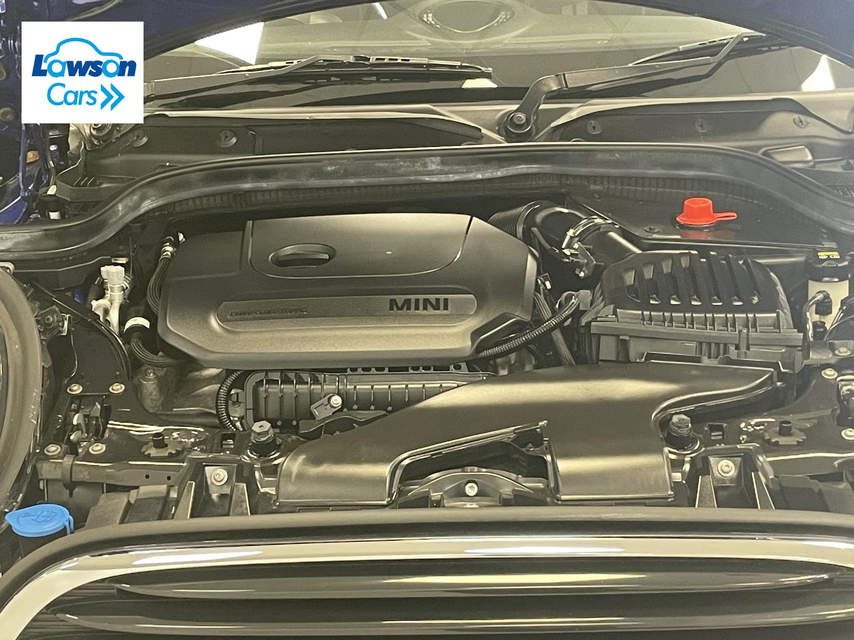 MINI Hatch 1.5 Cooper Sport Hatchback 3dr Petrol Manual Euro 6 (s/s) (136 ps)