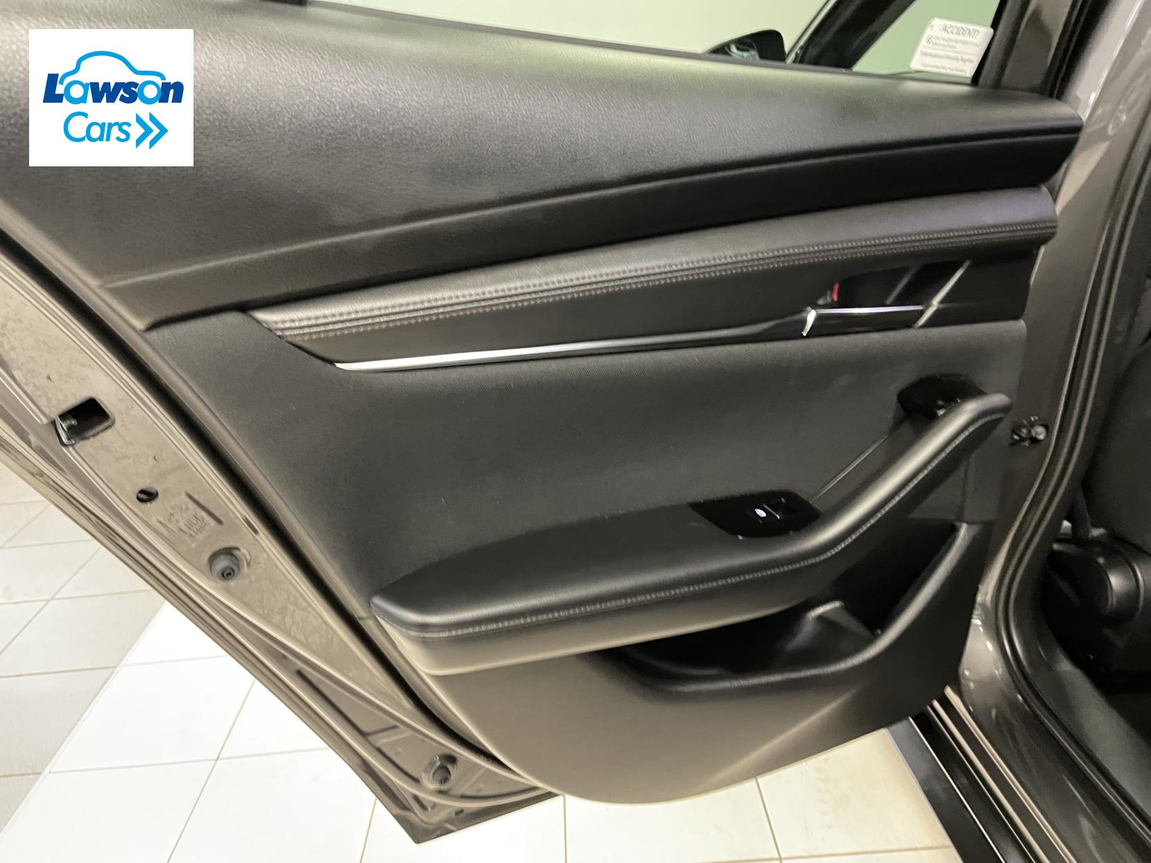 Mazda Mazda3 2.0 SKYACTIV-X MHEV Sport Lux Saloon 4dr Petrol Manual Euro 6 (s/s) (180 ps)