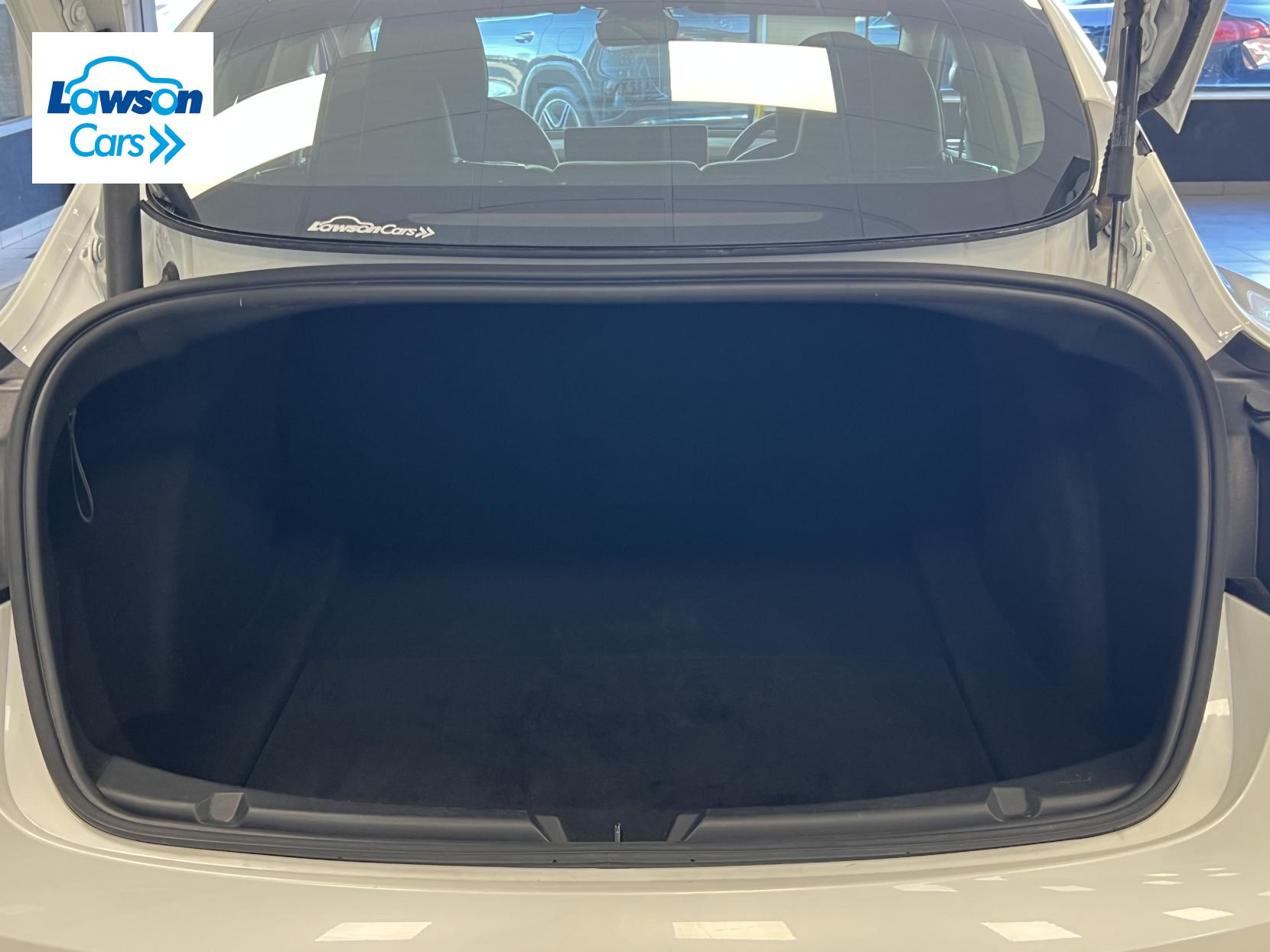 Tesla Model 3 Standard Range Plus Saloon 4dr Electric Auto RWD (241 bhp)