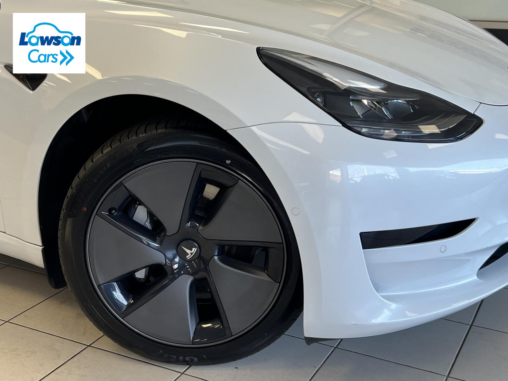 Tesla Model 3 Standard Range Plus Saloon 4dr Electric Auto RWD (241 bhp)