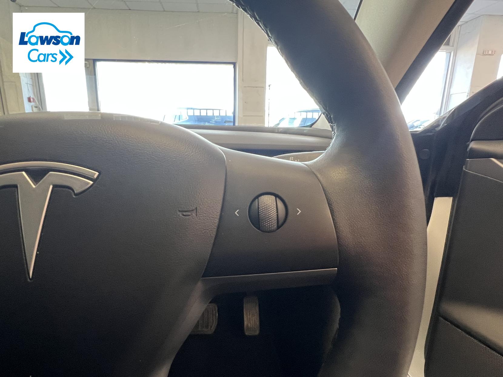 Tesla Model 3 Standard Range Plus Saloon 4dr Electric Auto RWD (241 bhp)