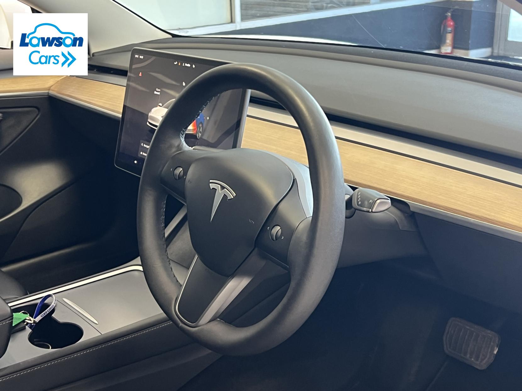 Tesla Model 3 Standard Range Plus Saloon 4dr Electric Auto RWD (241 bhp)
