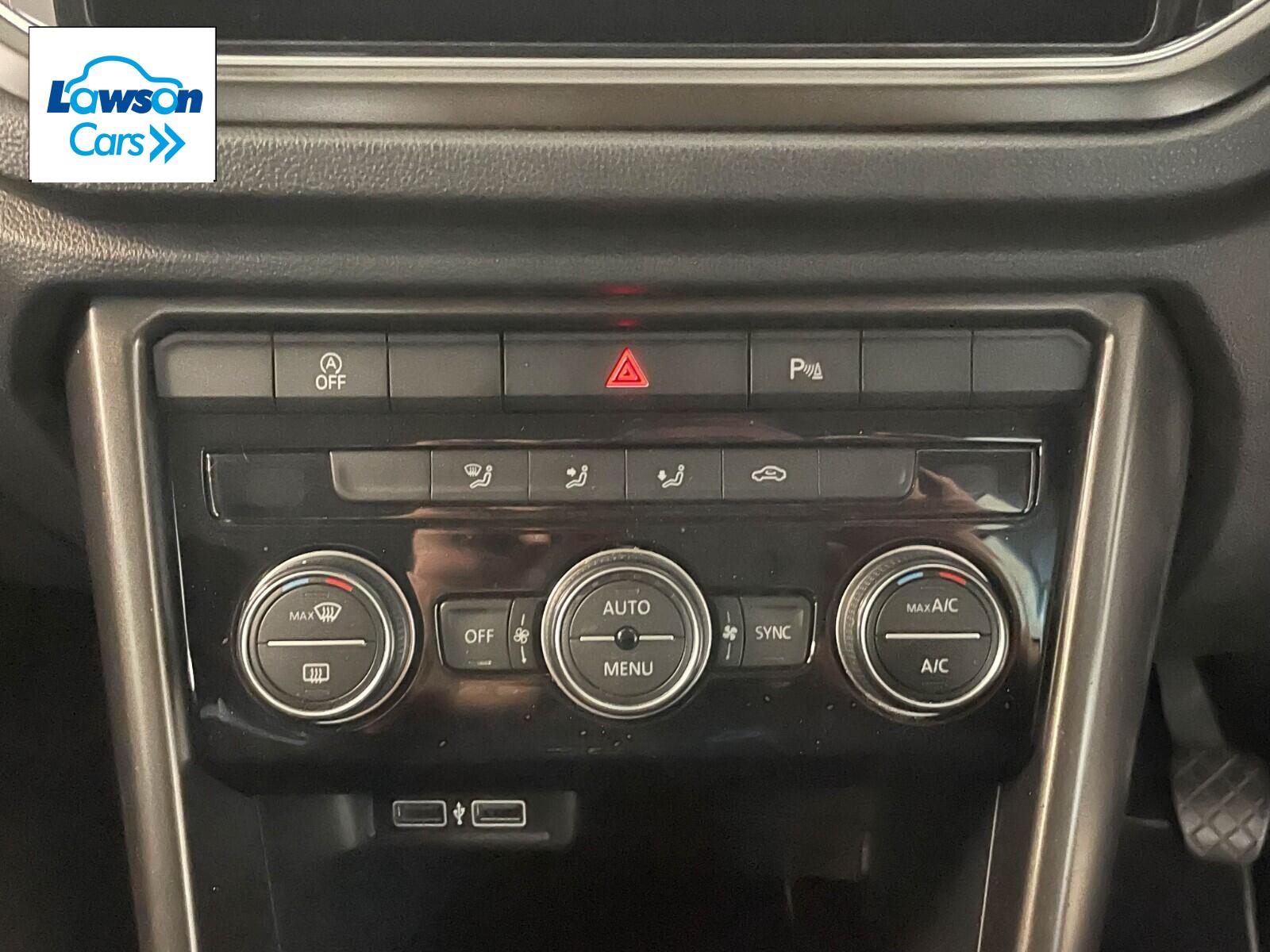 Volkswagen T-roc 1.0 TSI SE 5dr