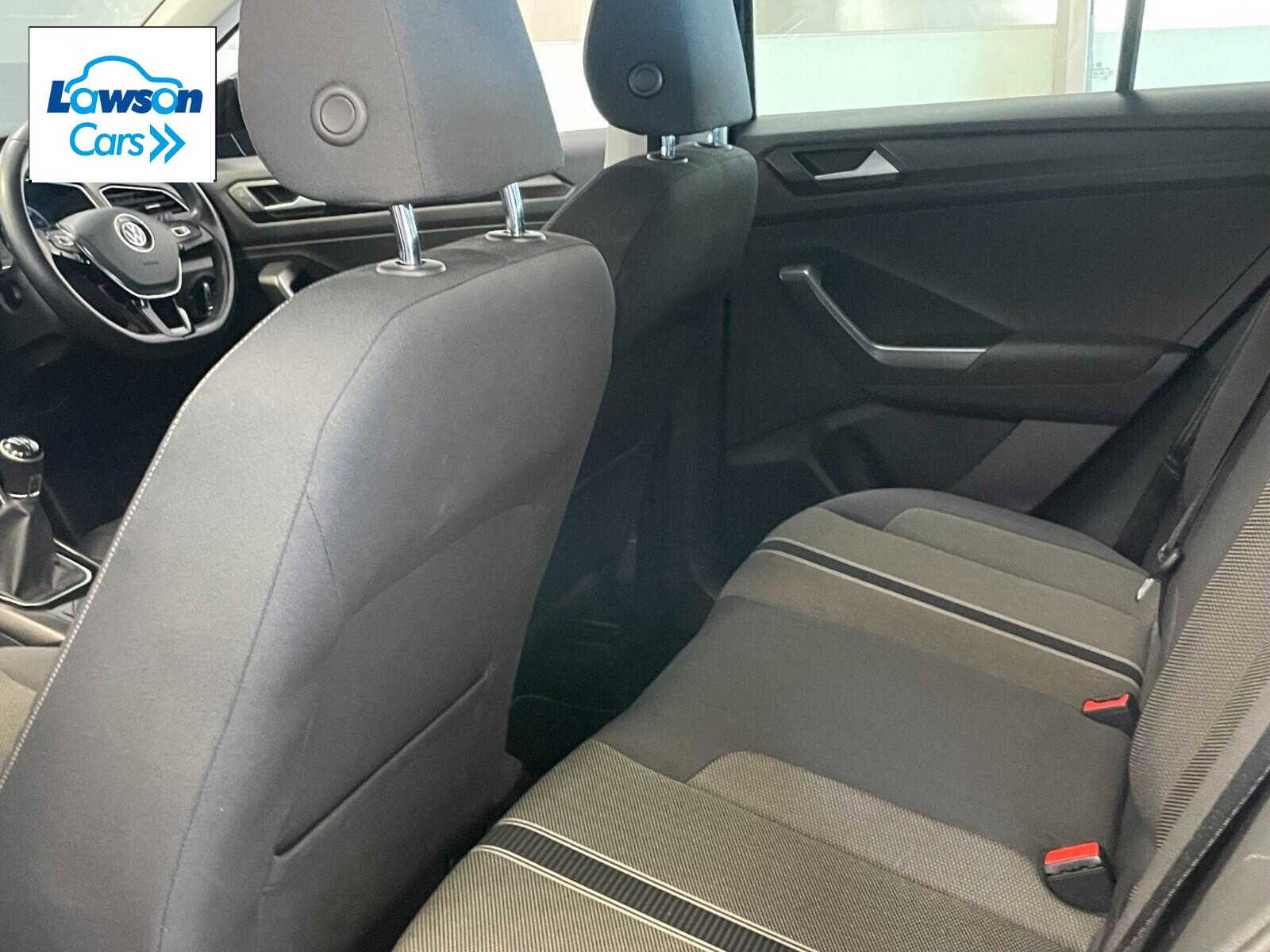 Volkswagen T-roc 1.0 TSI SE 5dr