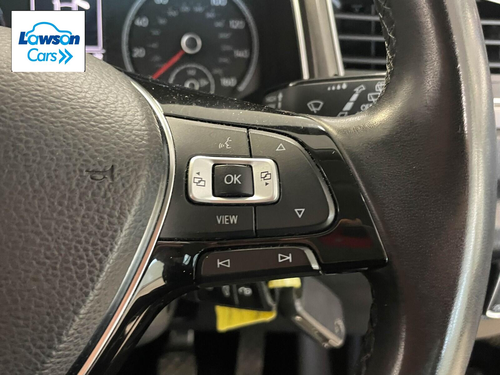 Volkswagen T-roc 1.0 TSI SE 5dr