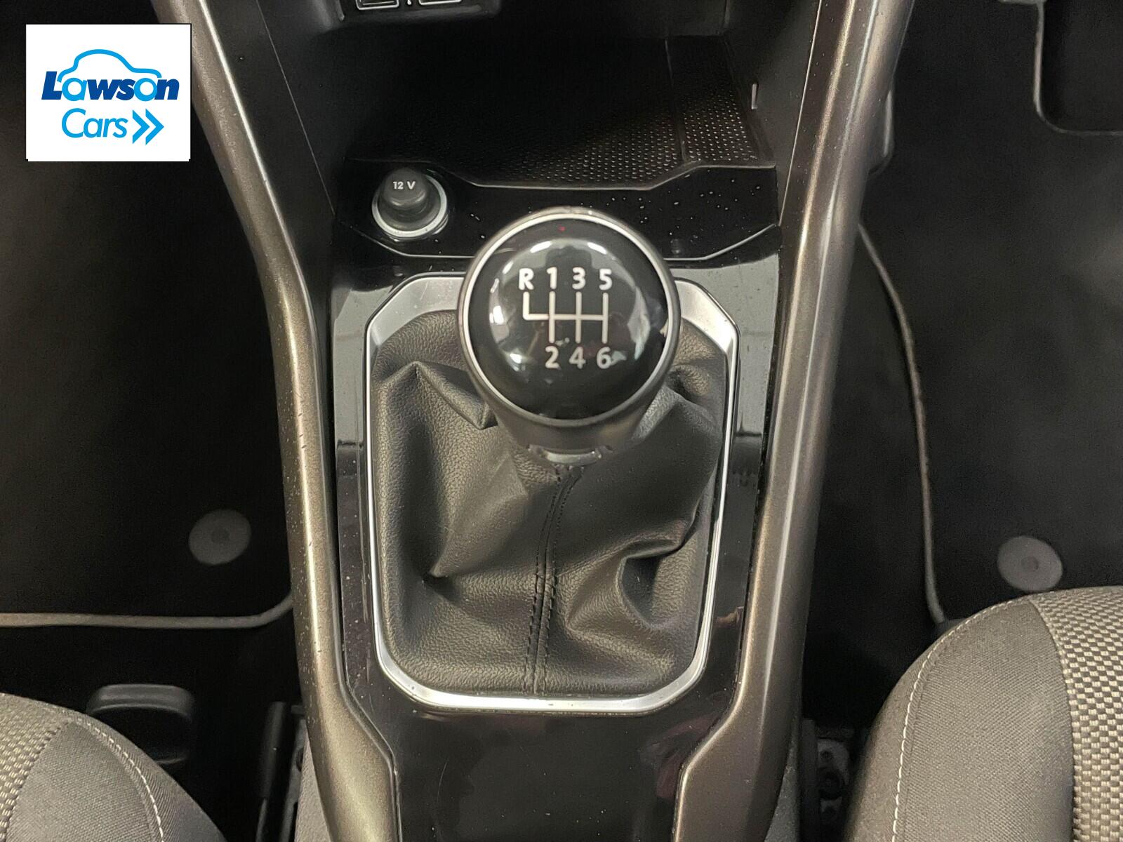 Volkswagen T-roc 1.0 TSI SE 5dr