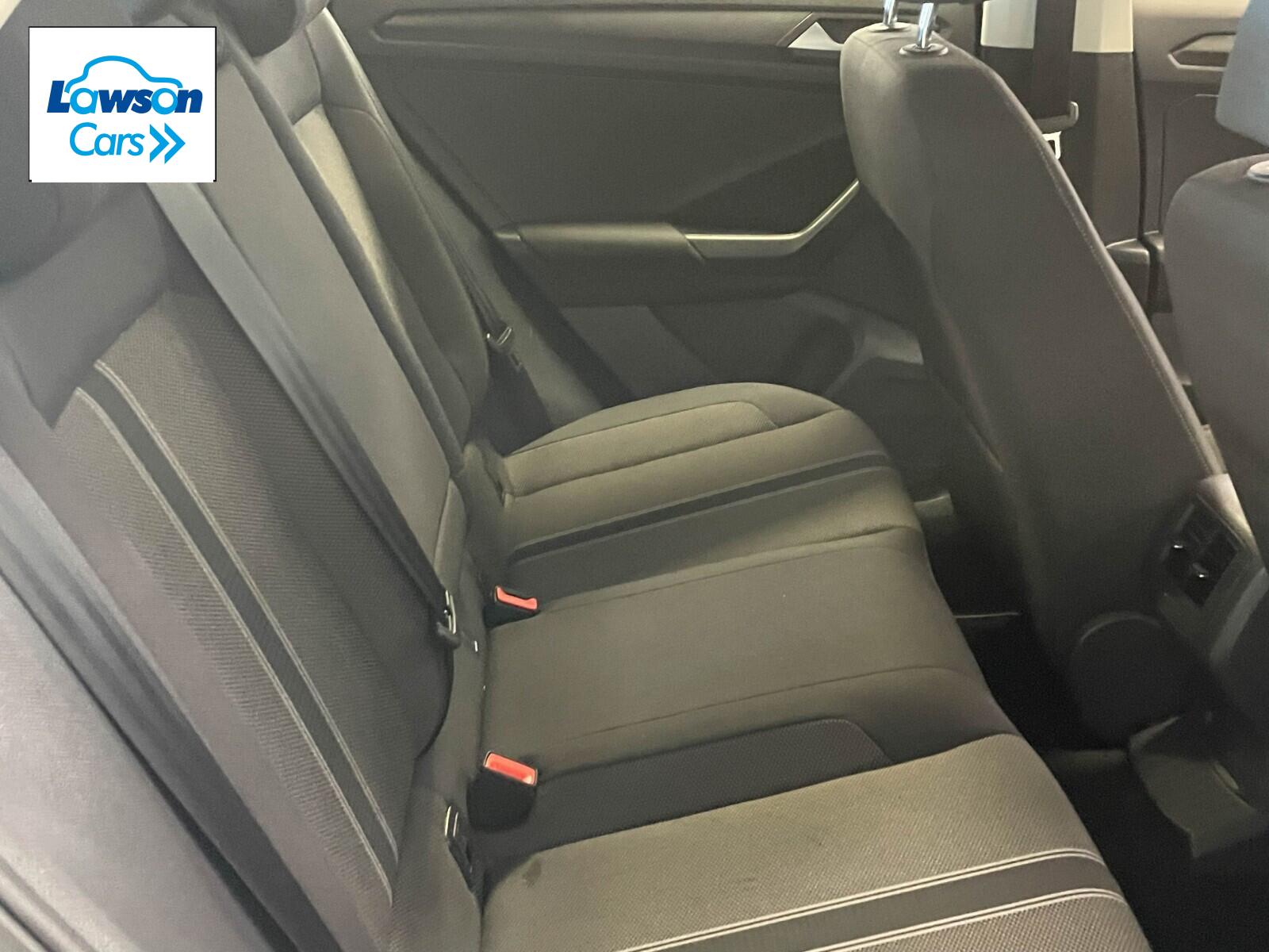 Volkswagen T-roc 1.0 TSI SE 5dr