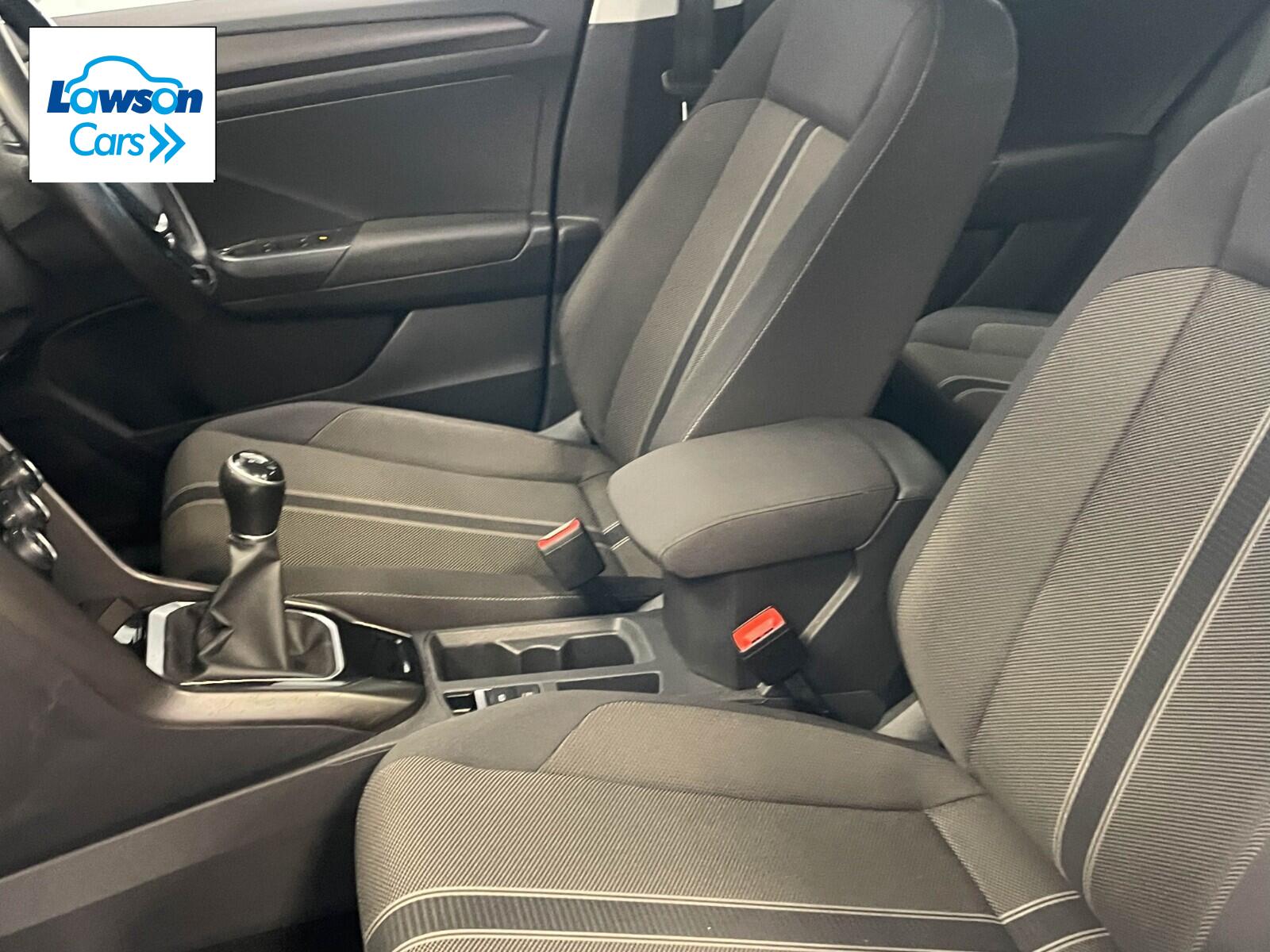 Volkswagen T-roc 1.0 TSI SE 5dr