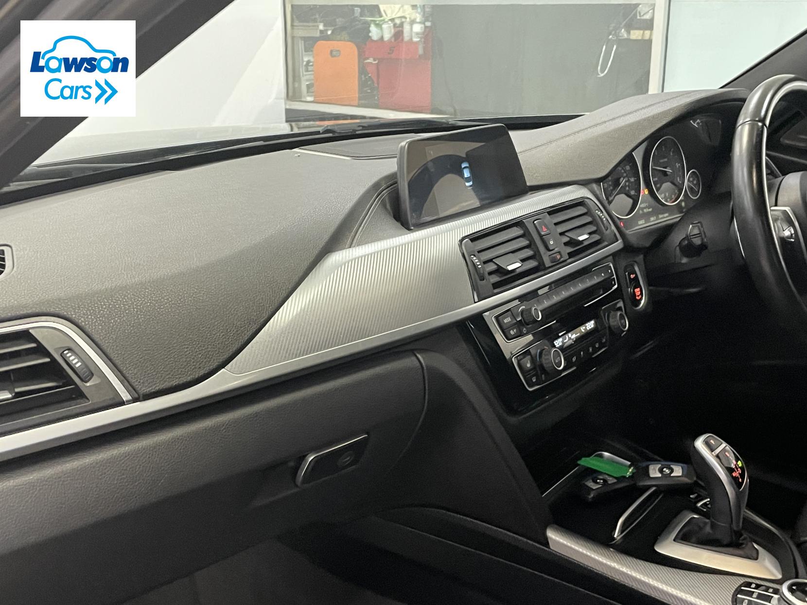 BMW 3 Series 2.0 320d M Sport Shadow Edition Saloon 4dr Diesel Auto xDrive Euro 6 (s/s) (190 ps)